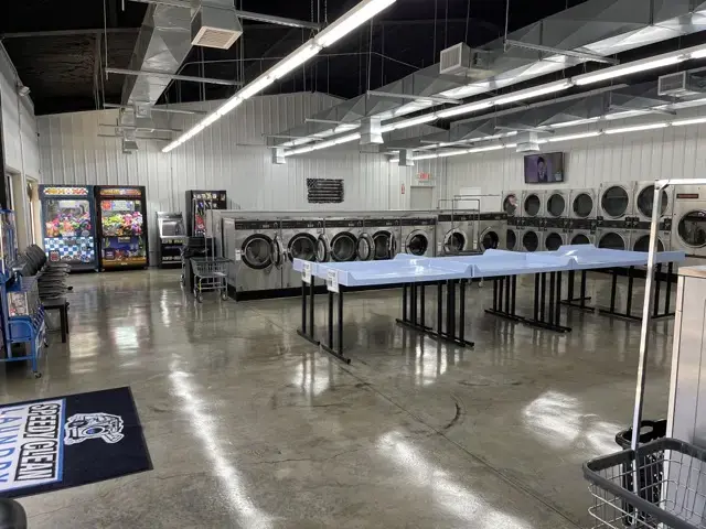 Speedy Clean Laundry thumbnail 18