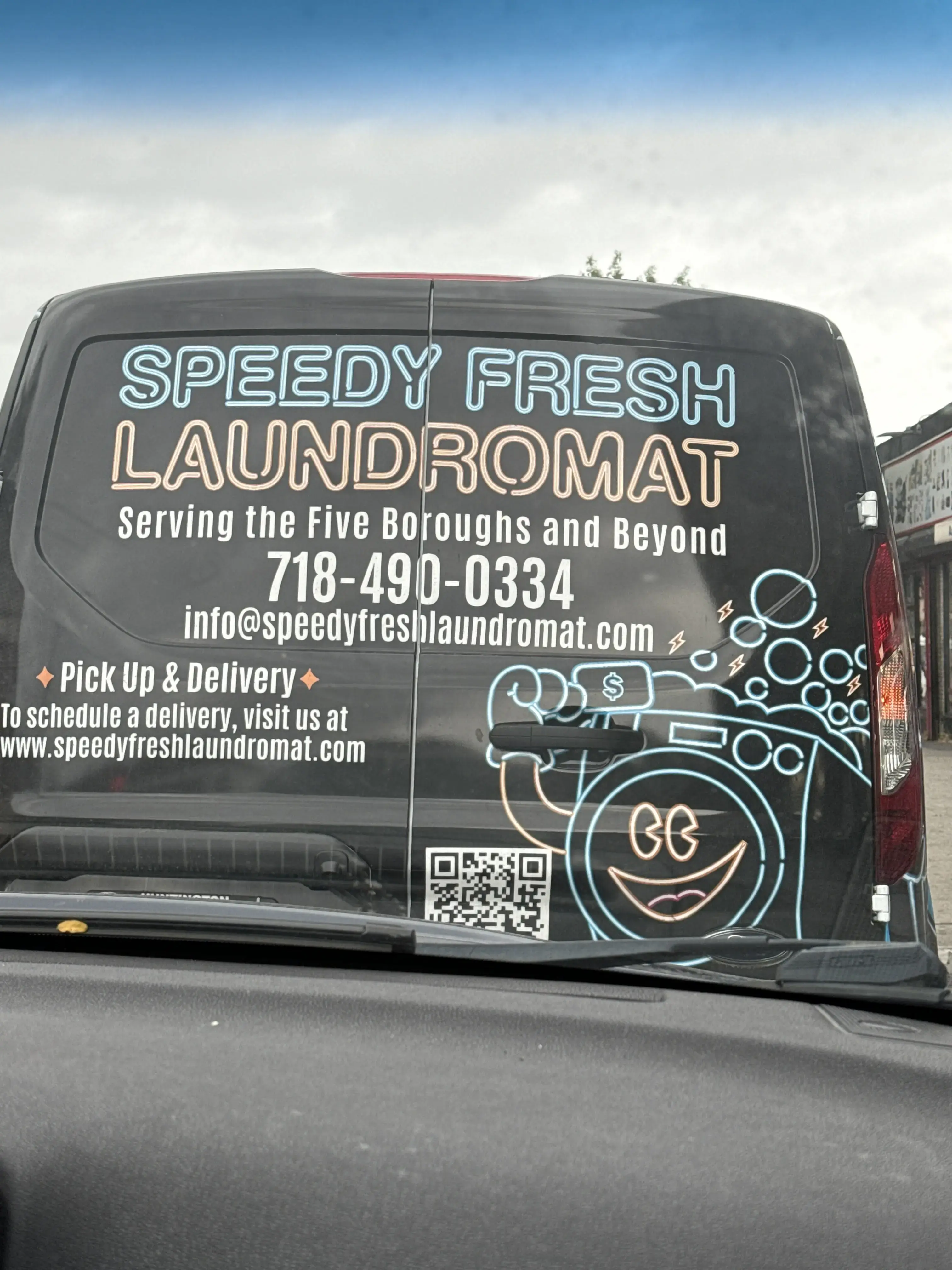 Speedy Fresh Laundromat - Image 16