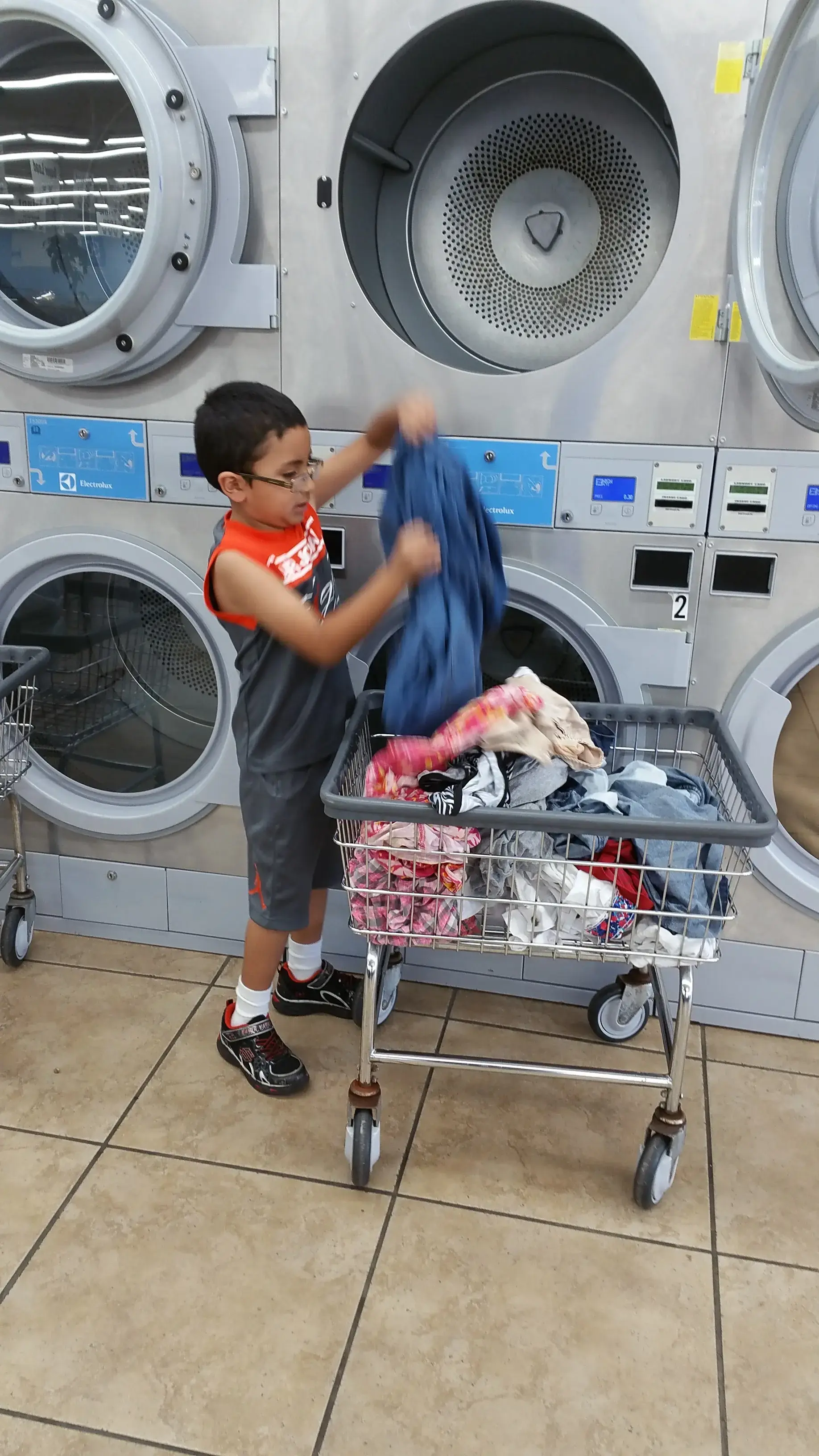 Speedy Laundromat - Image 17