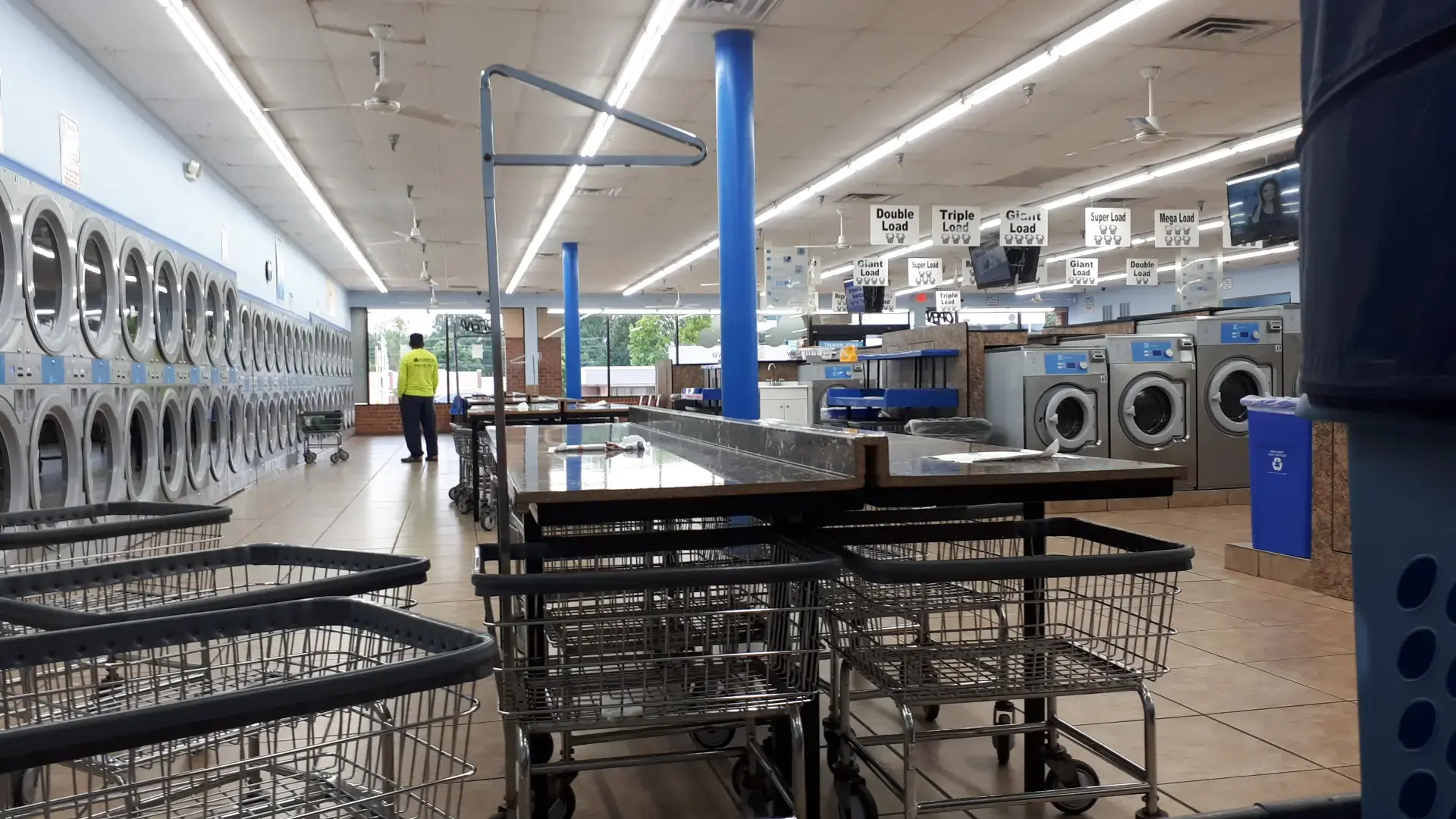 Speedy Laundromat location