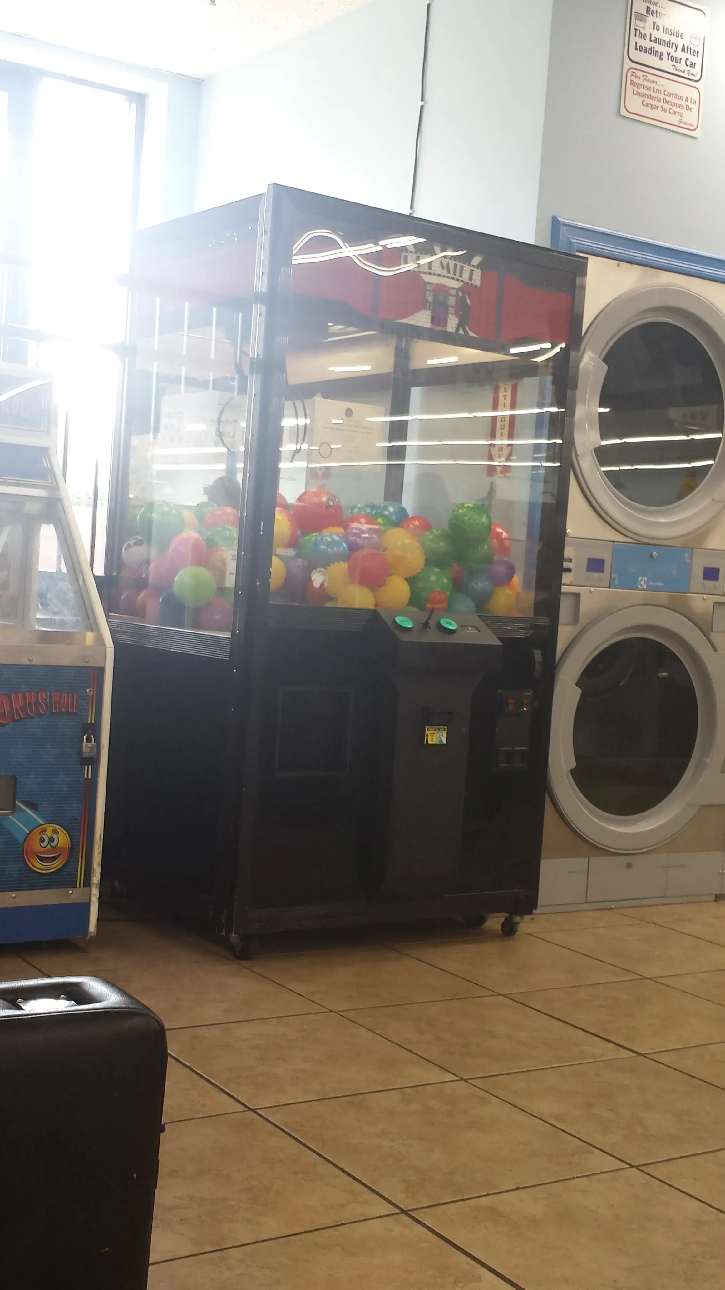 Speedy Laundromat thumbnail 15