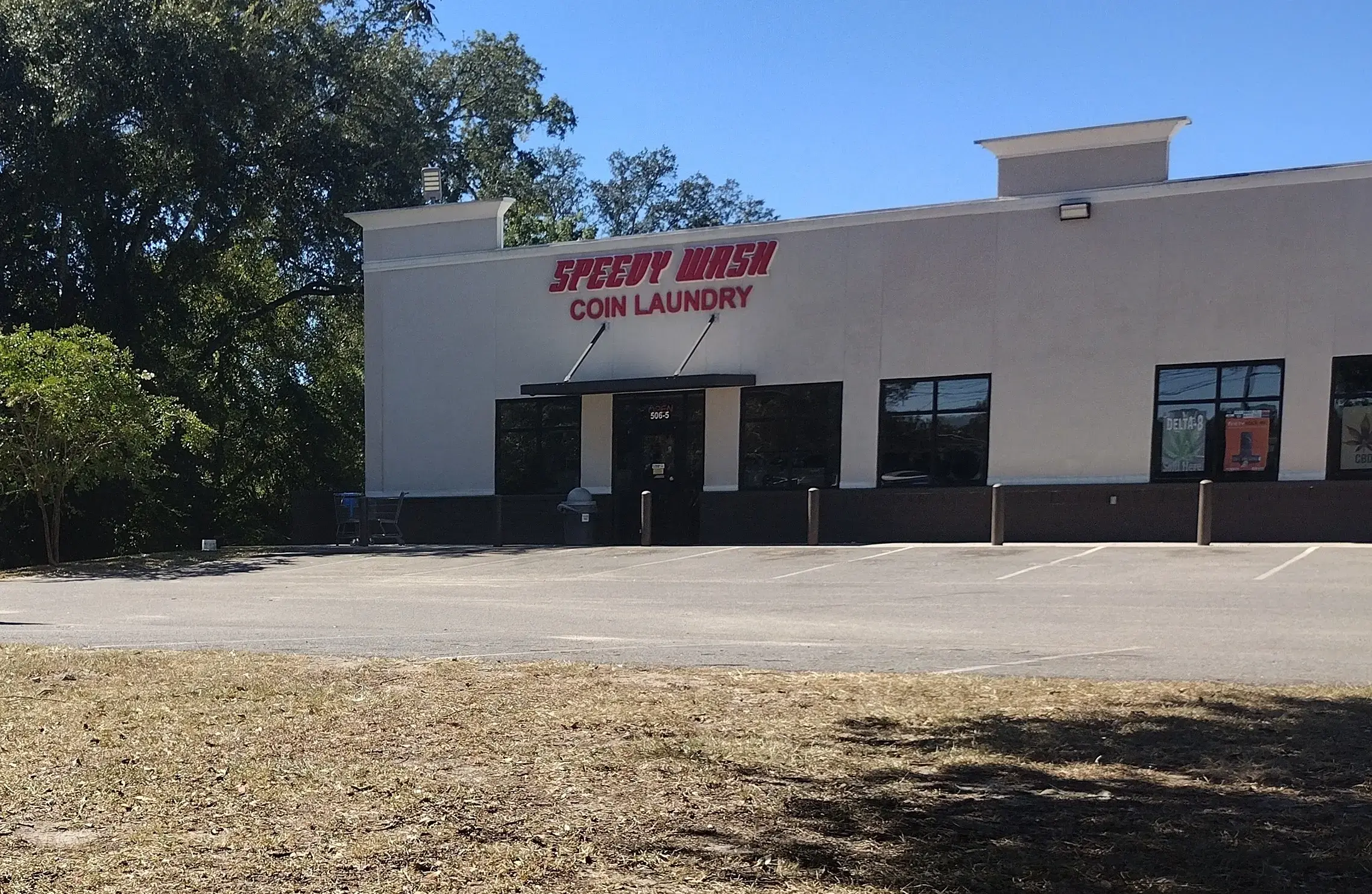 Speedy Wash Coin Laundry - Image 5
