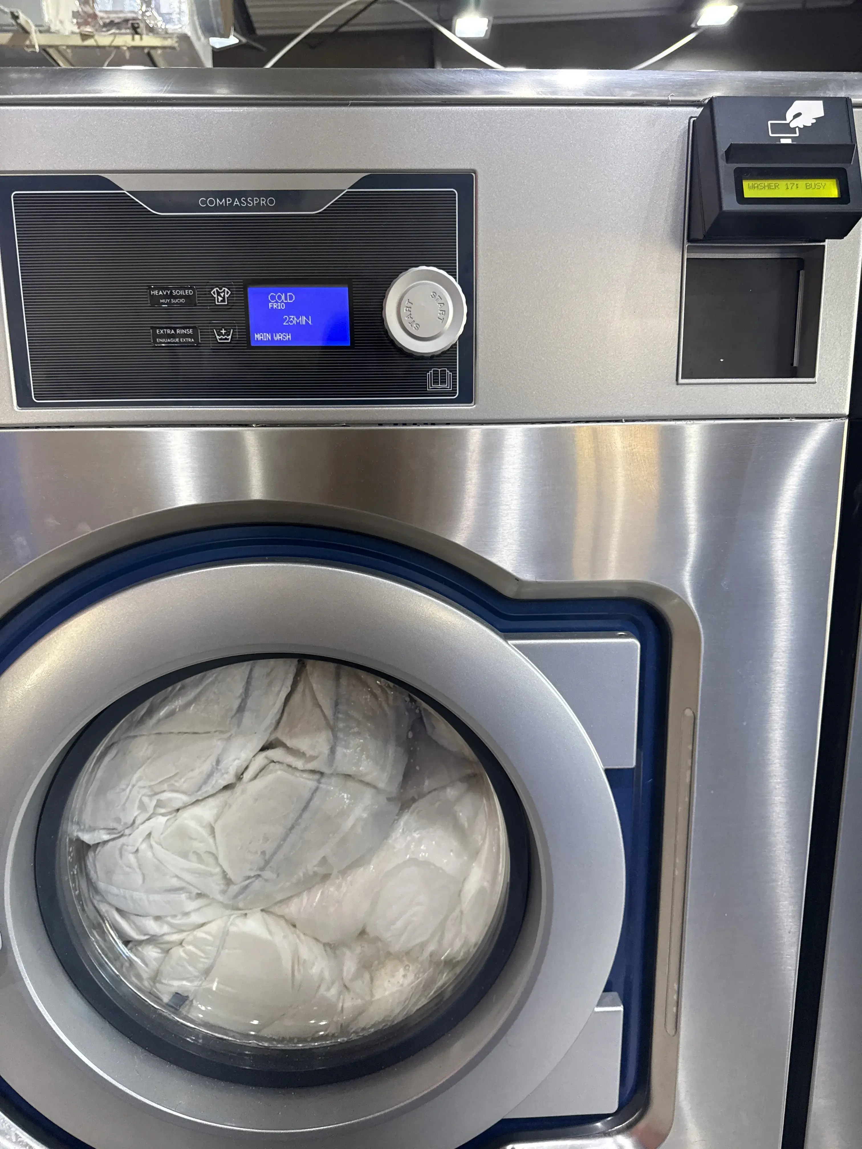 Spin and Shine Georgetown Laundromat thumbnail 13