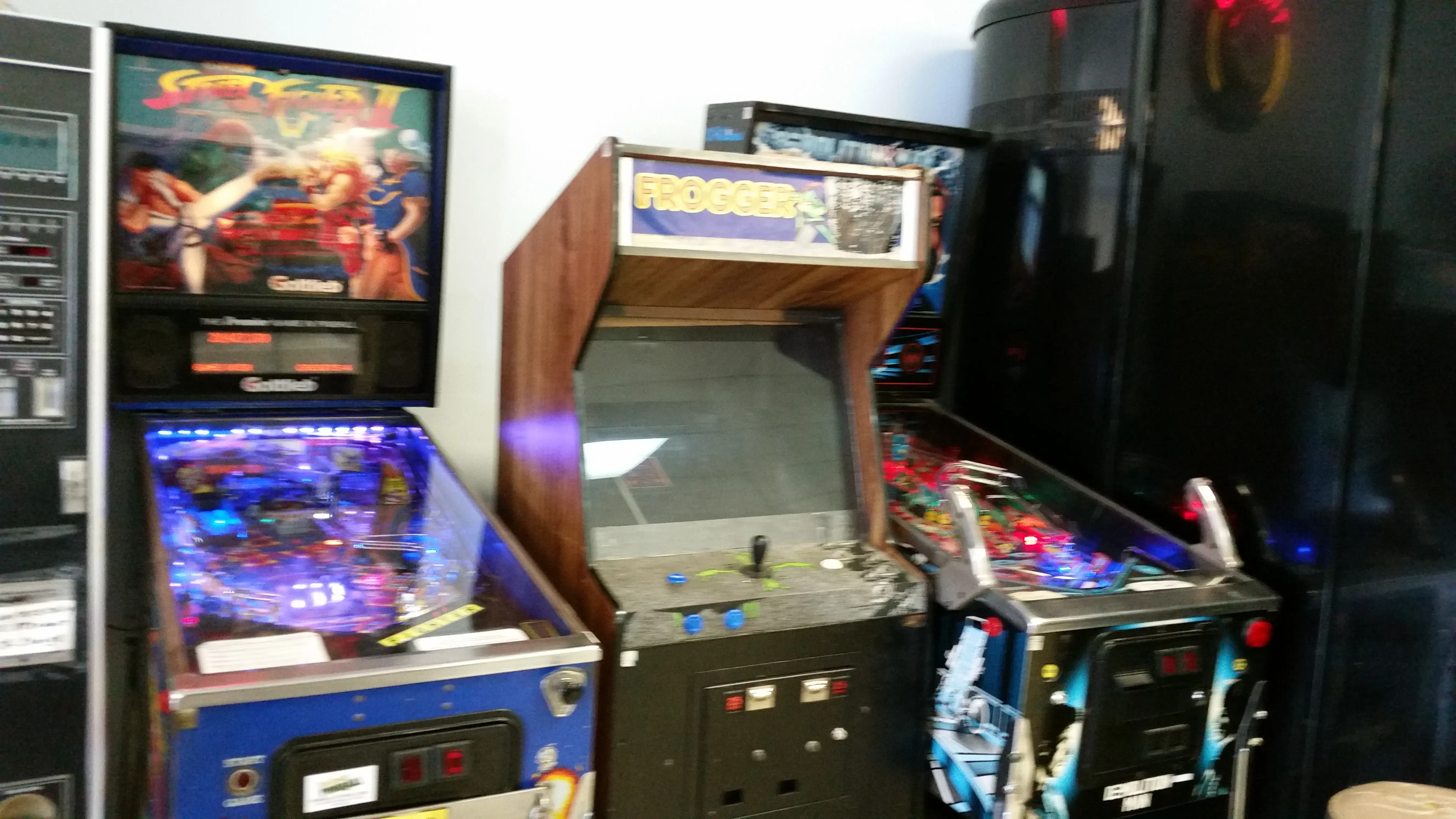 Spin Brite Laundry & Tanning - Image 5