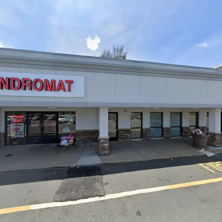 Spin Central Laundromat thumbnail 7