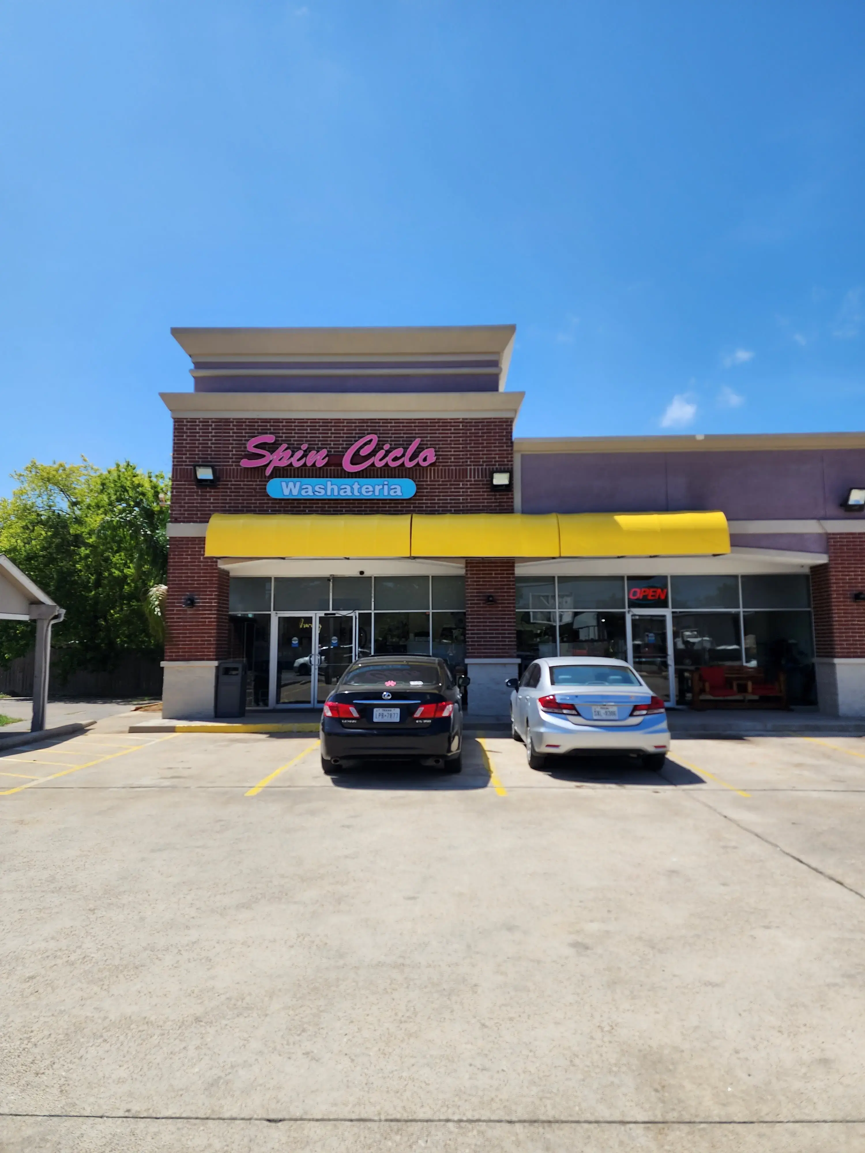 Spin Ciclo Washateria - Image 3