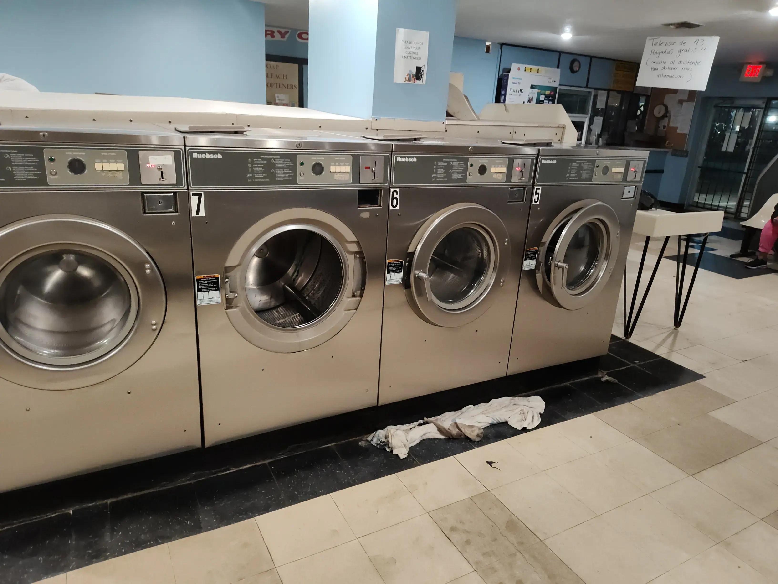 Spin City Coin Laundromat and Dry Cleaning - Image 19