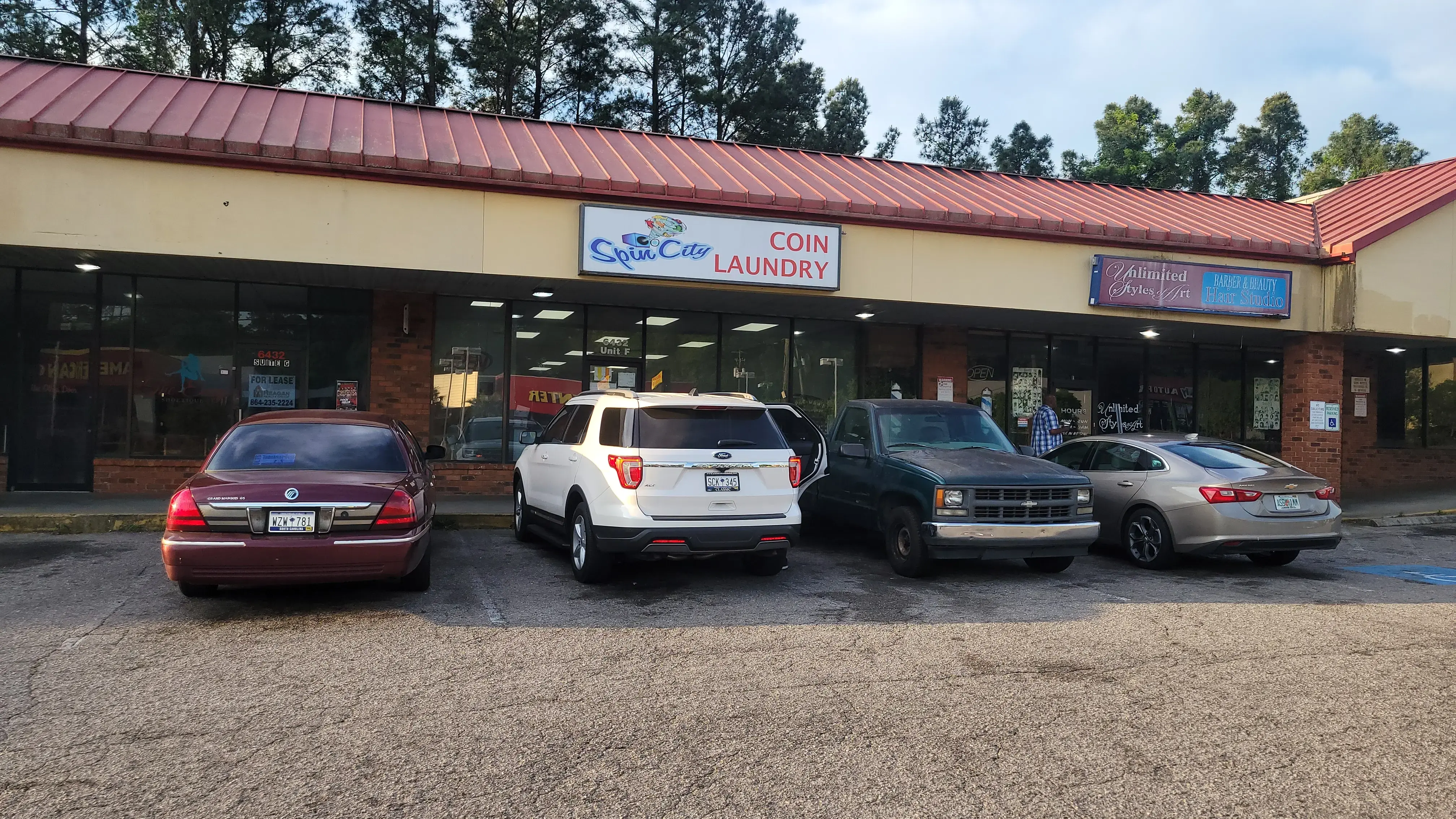 Spin City Coin Laundry - Image 2