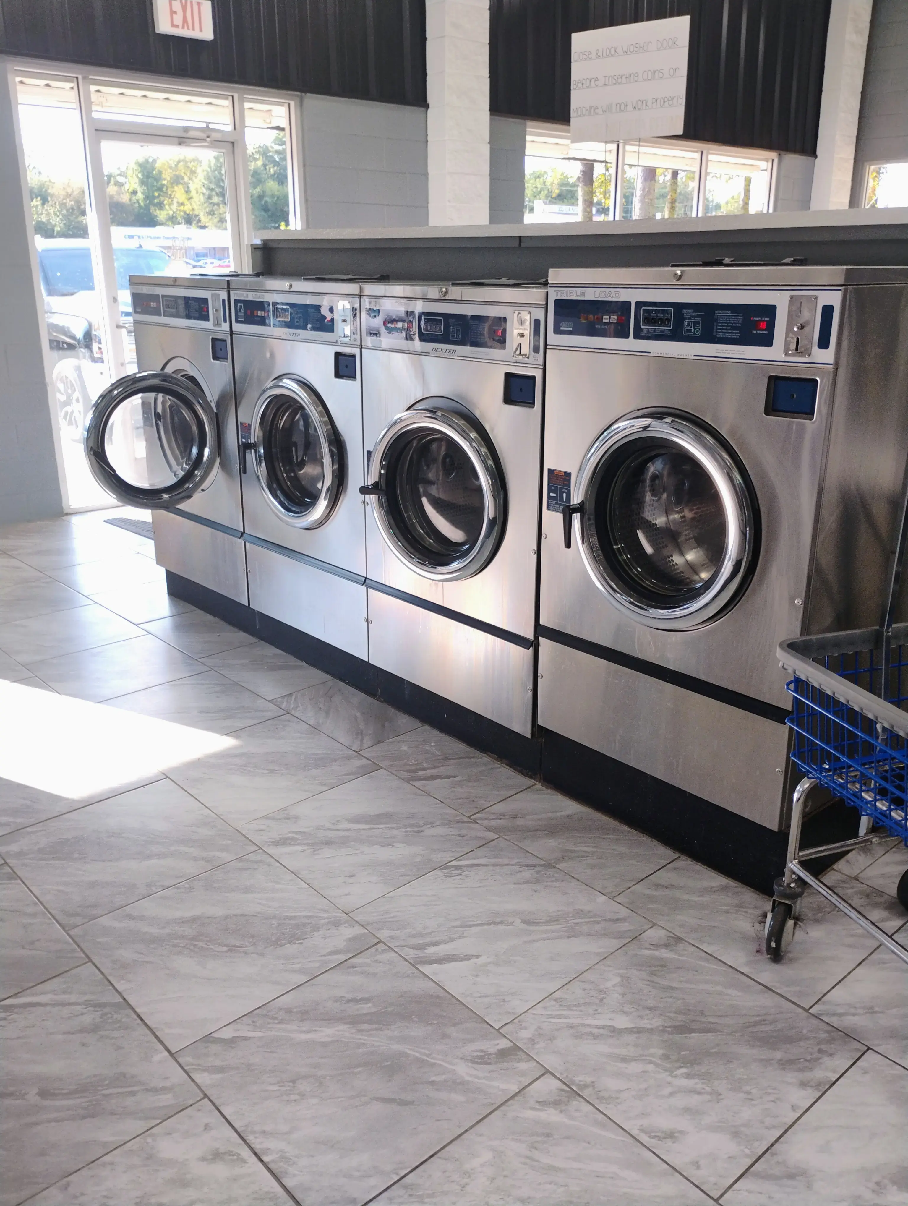 Spin City Coin Laundry thumbnail 7
