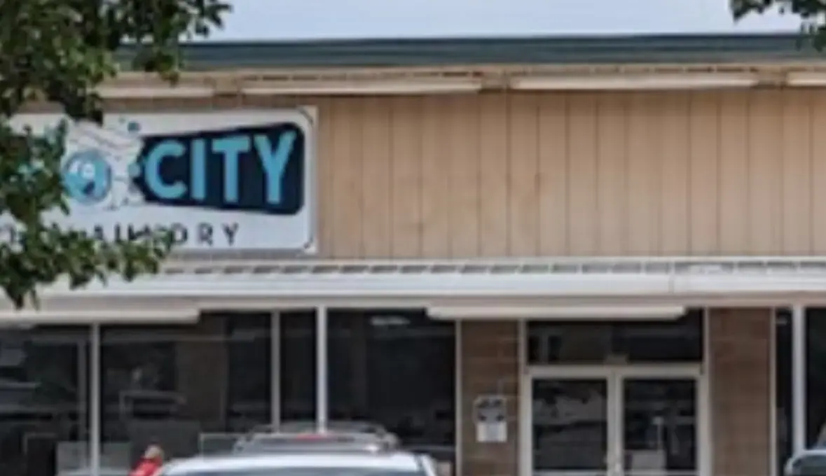 Spin City Coin Laundry thumbnail 8