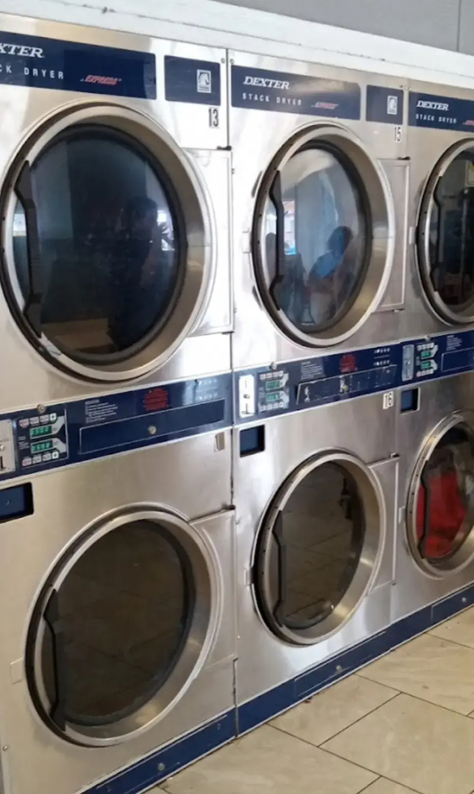 Spin City Coin Laundry - Image 2