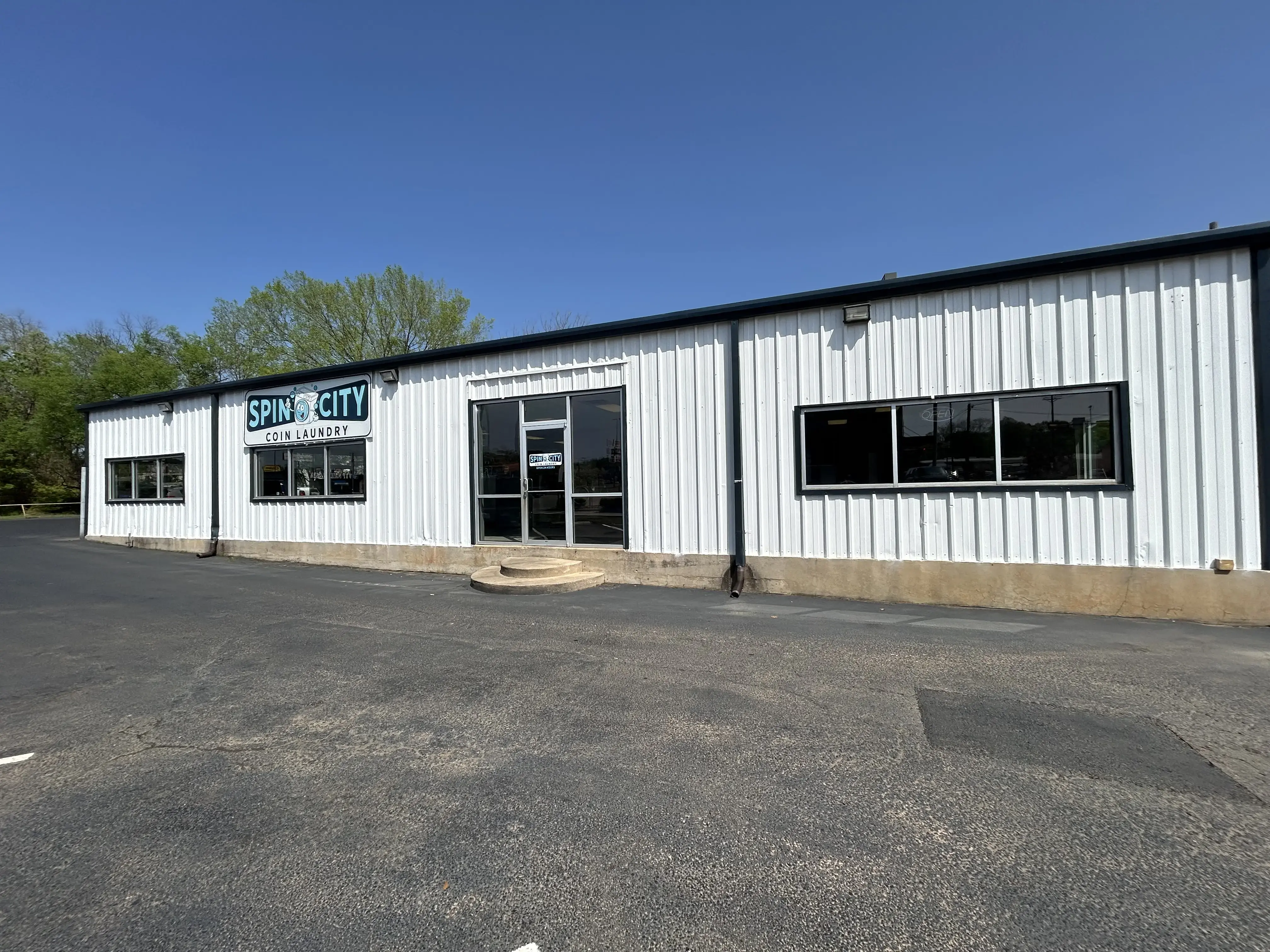 Spin City Coin Laundry thumbnail 2