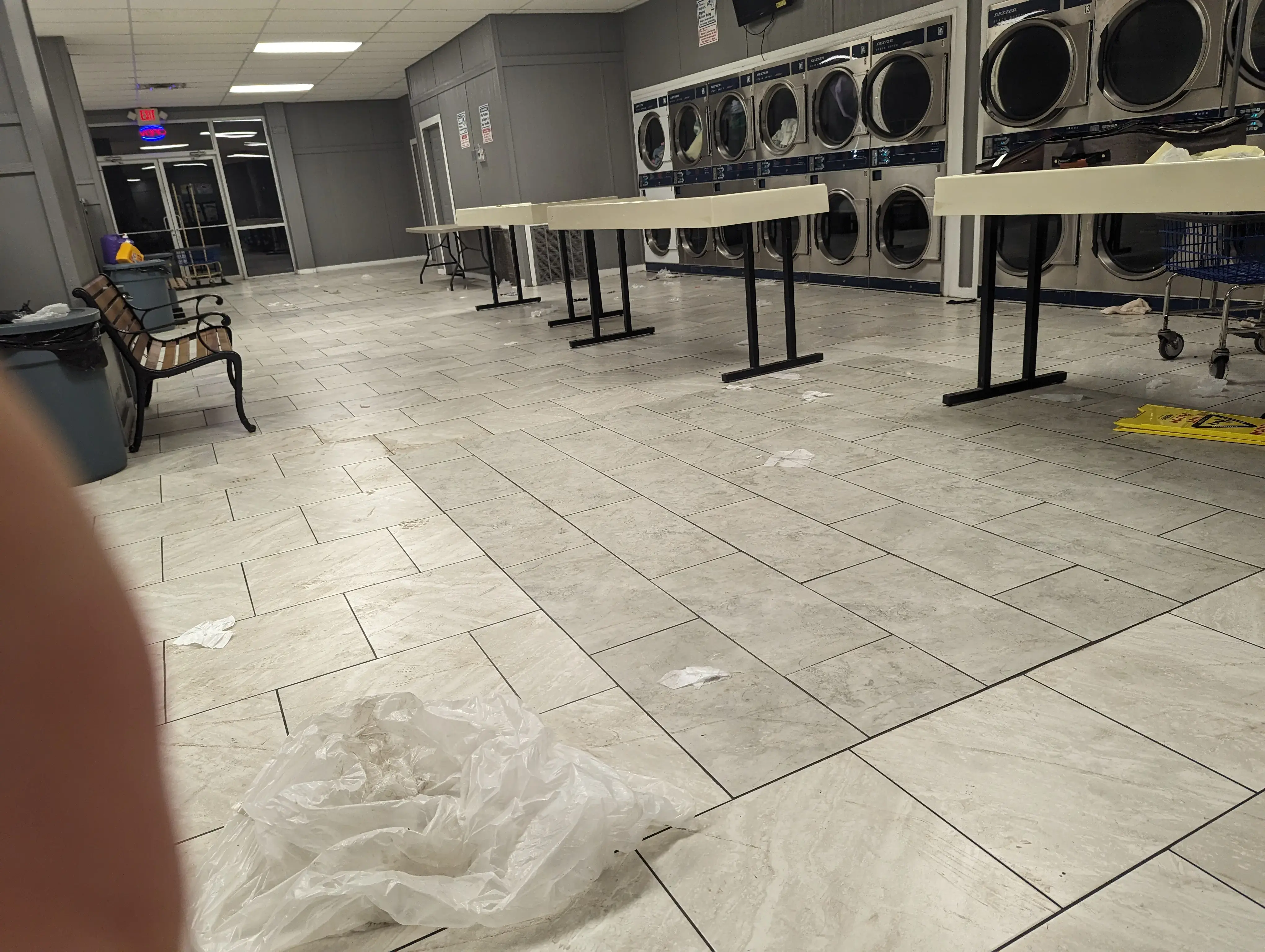 Spin City Coin Laundry - Image 7
