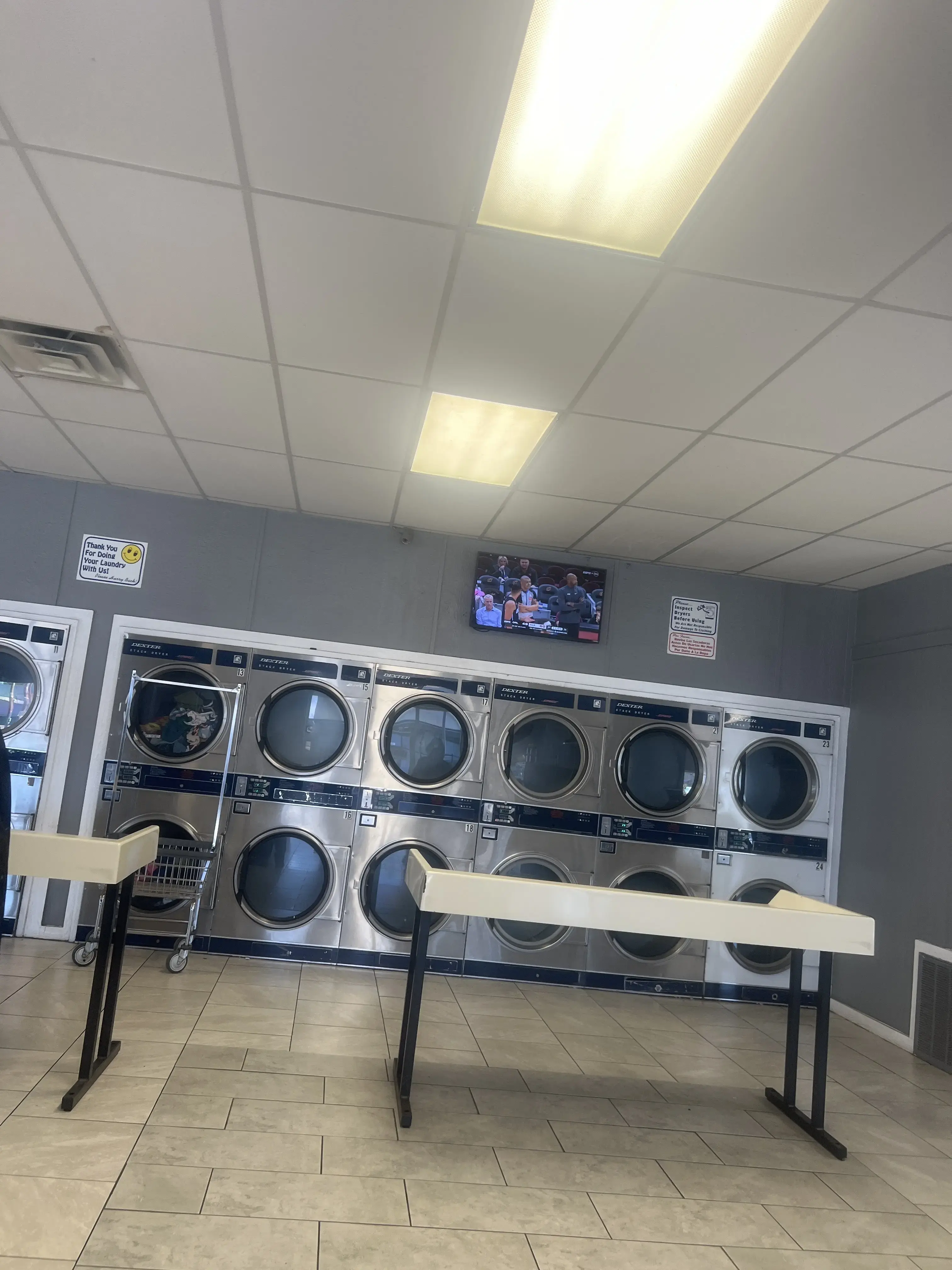 Spin City Coin Laundry thumbnail 8