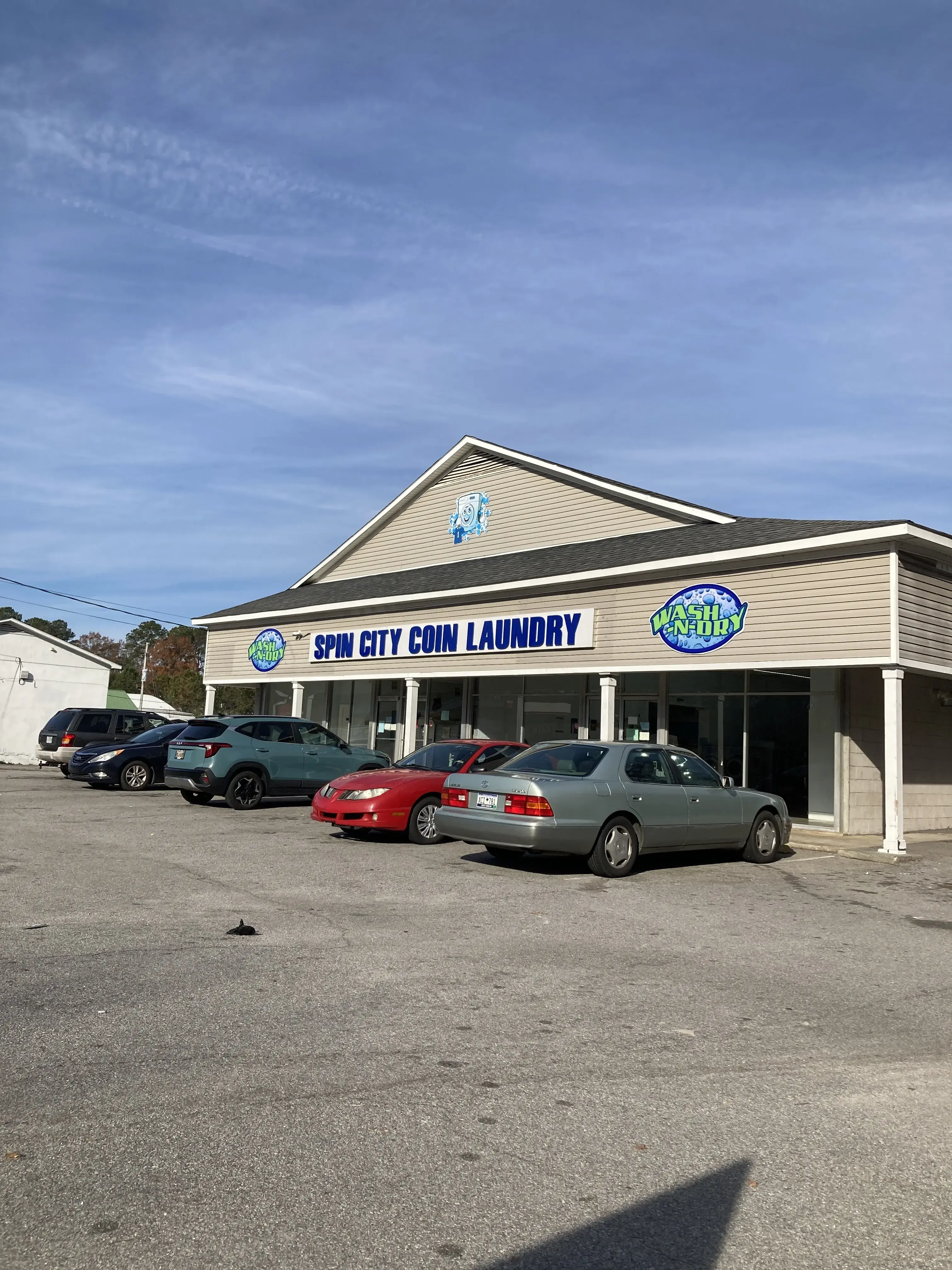 Spin City Coin Laundry of Camden thumbnail 11