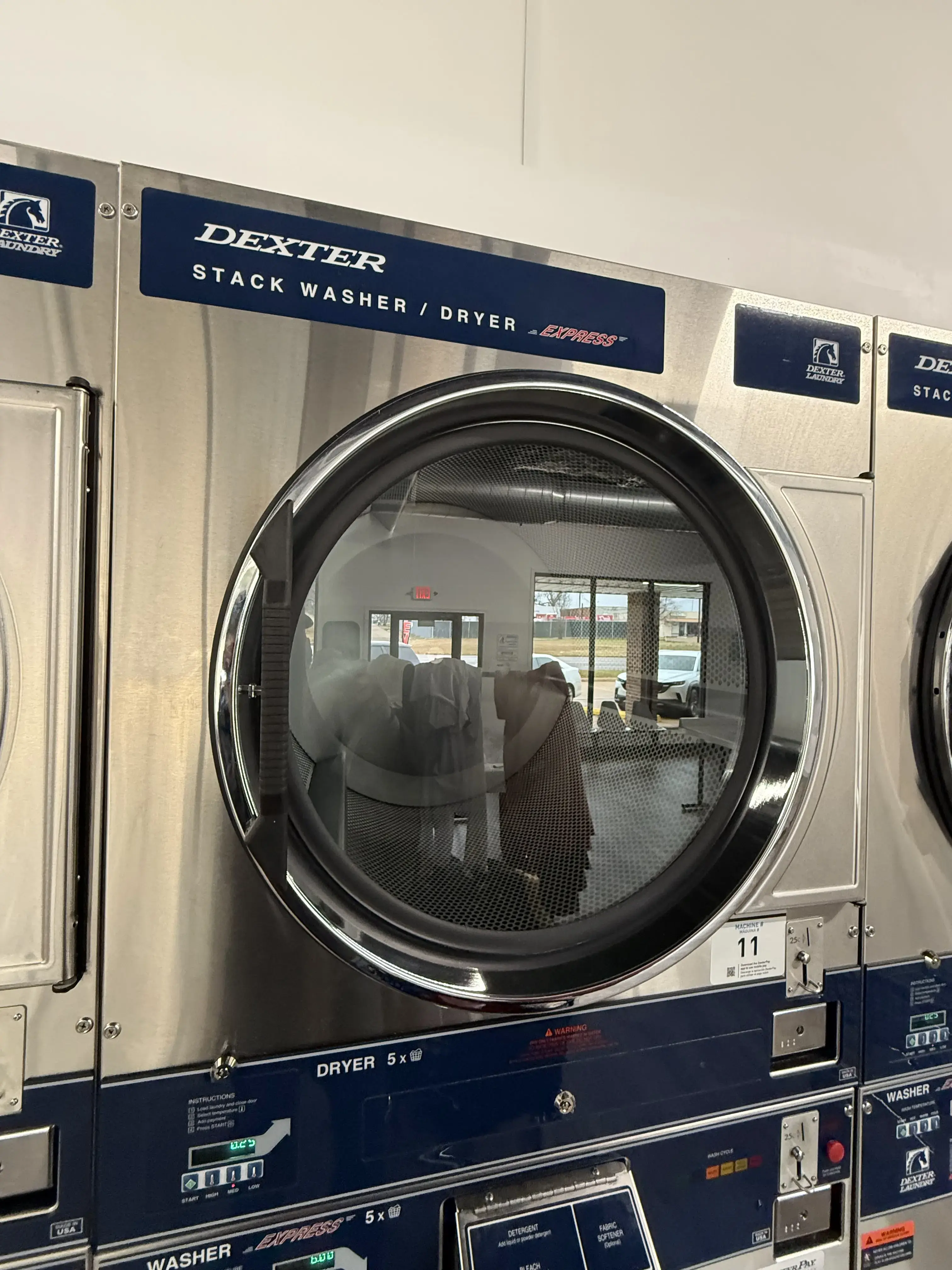Spin City Coin Laundry - Image 16