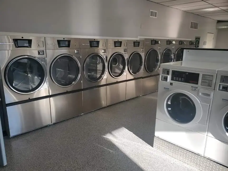 Spin City Laundromat thumbnail 5