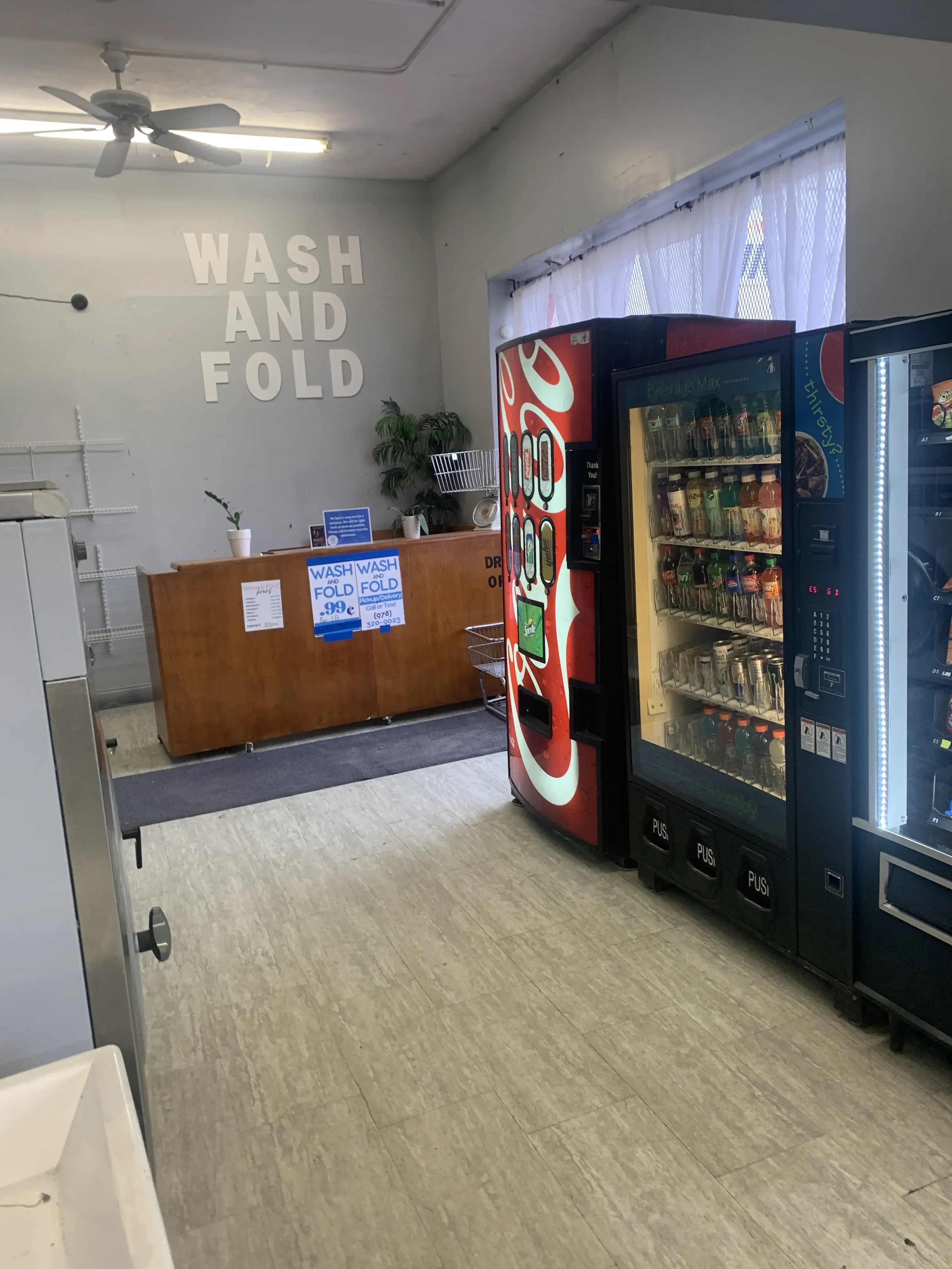 Spin City Laundromat - Image 8