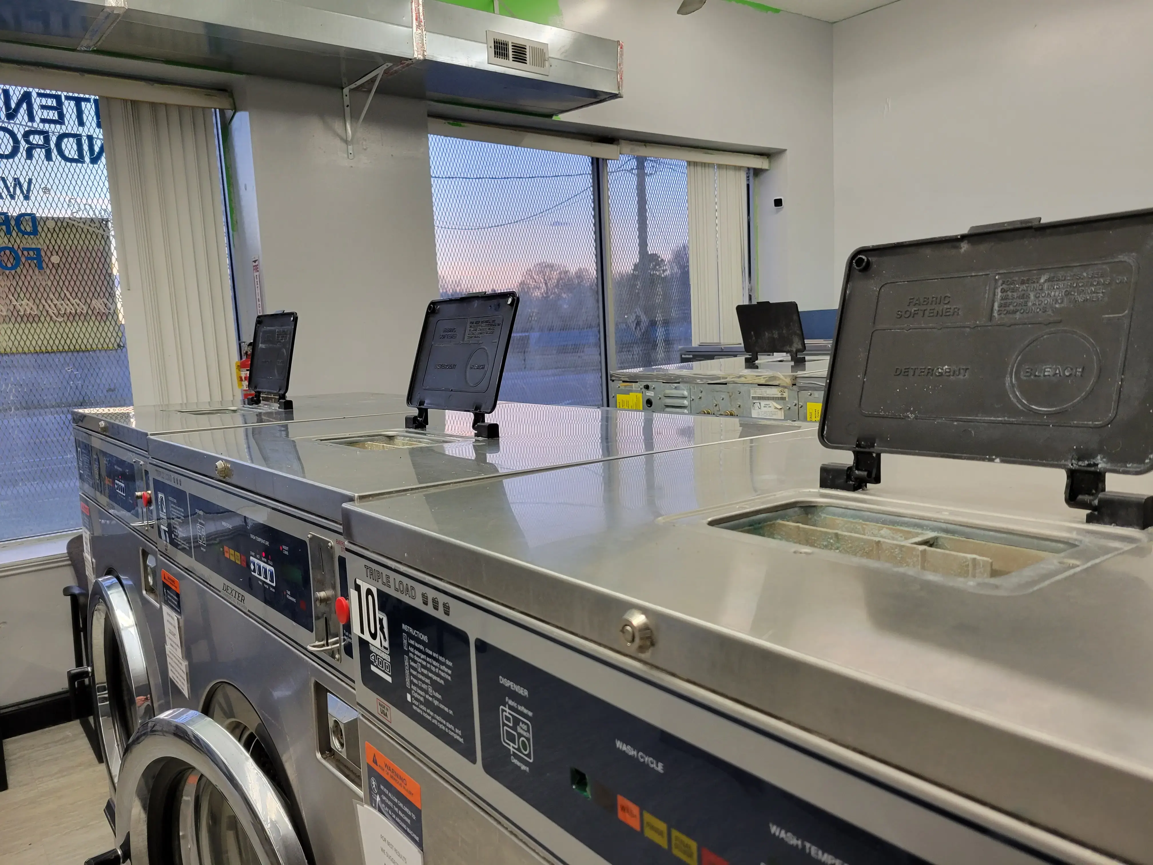 Spin City Laundromat - Image 3
