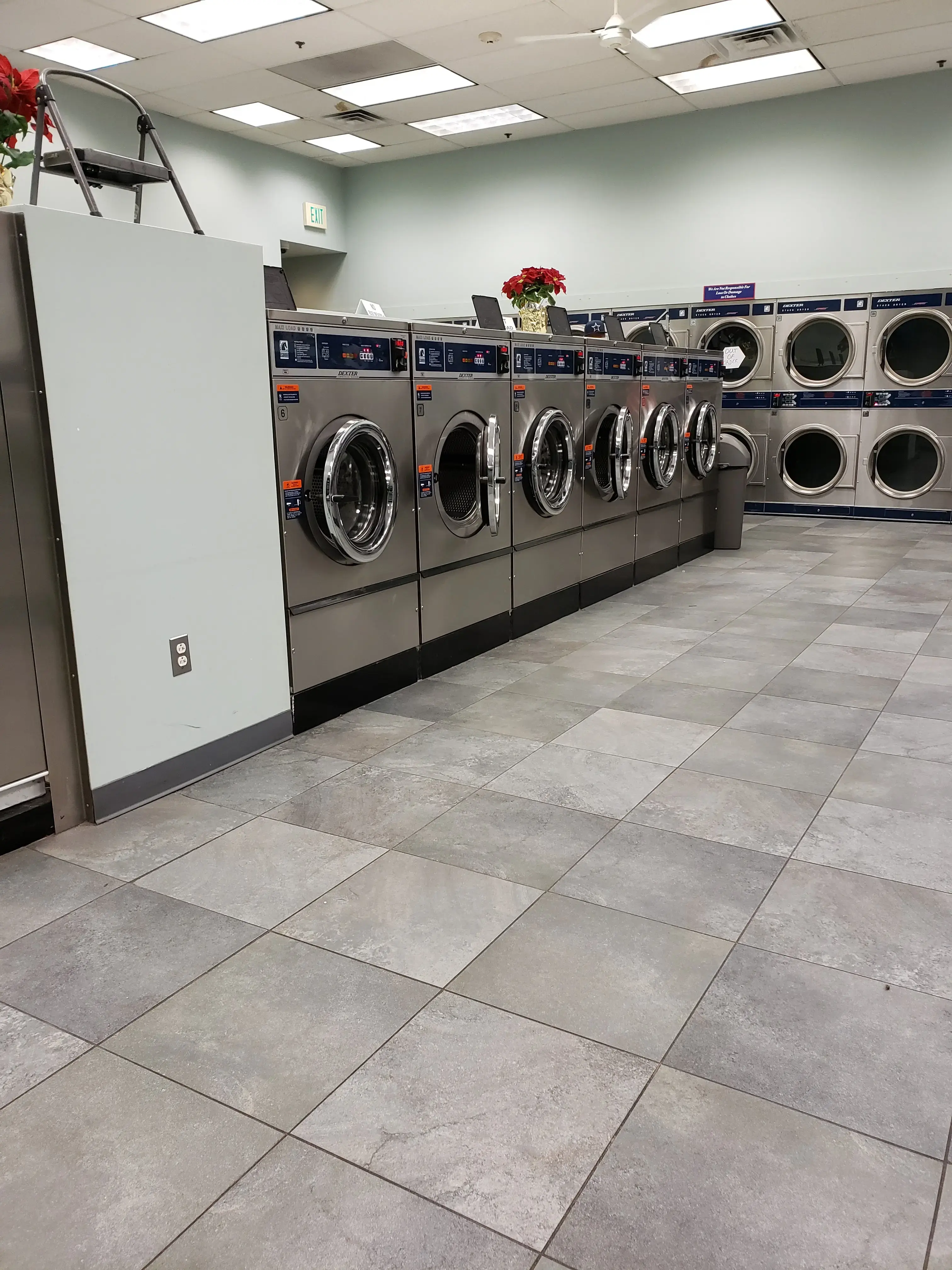 Spin City Laundromat thumbnail 18