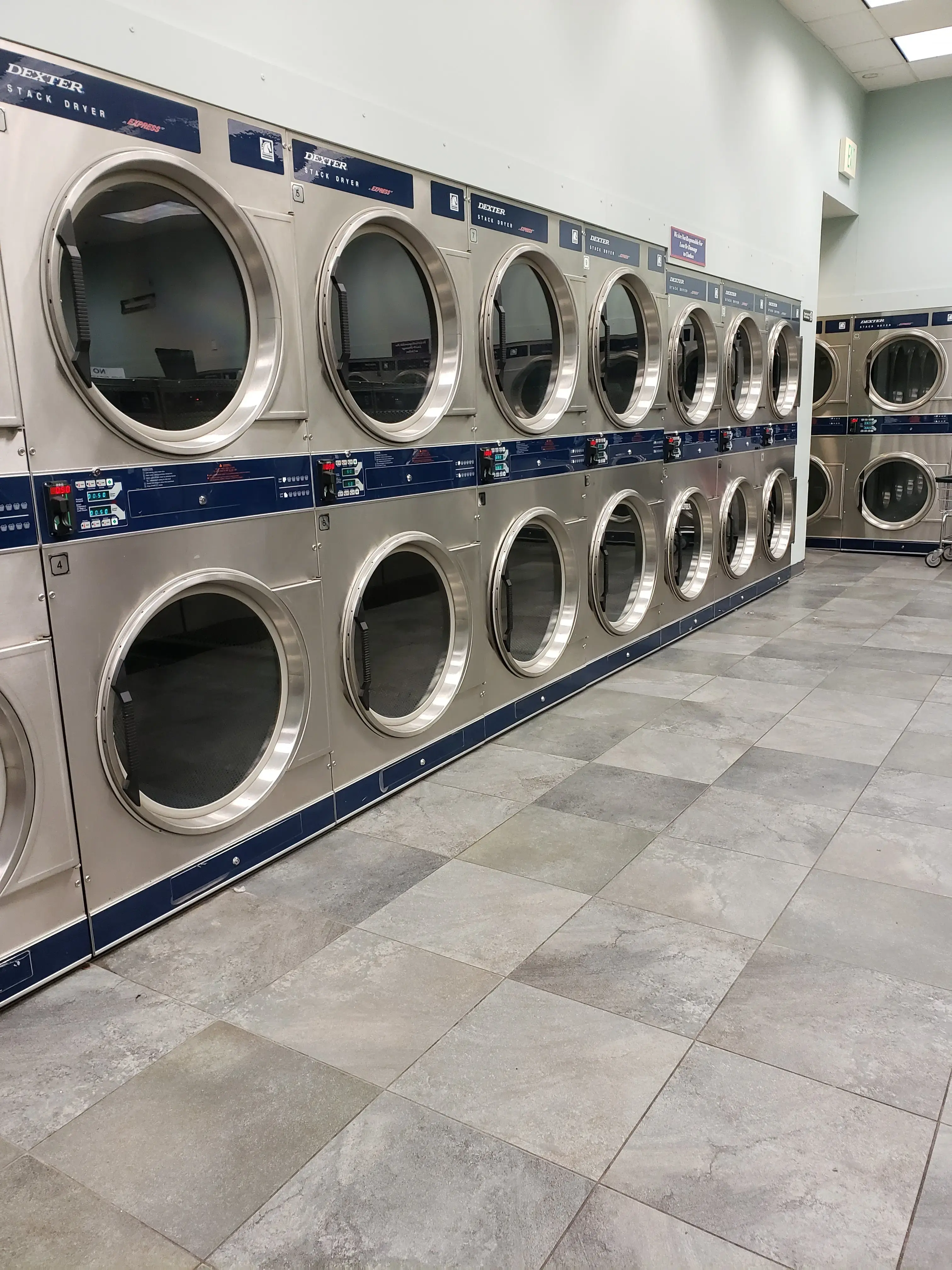 Spin City Laundromat thumbnail 17