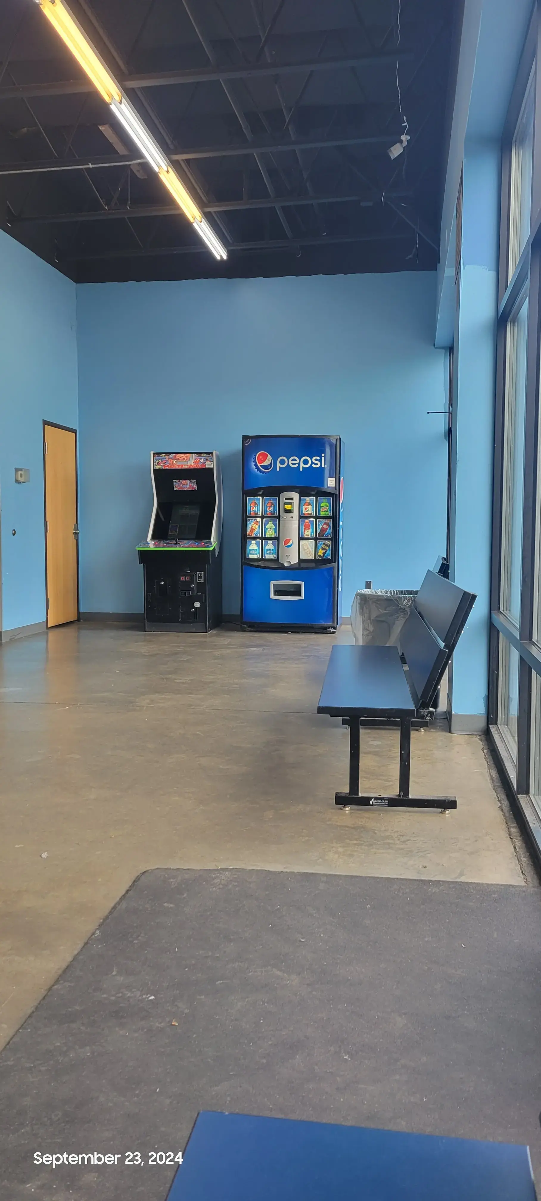 Spin City Laundromat - Image 2