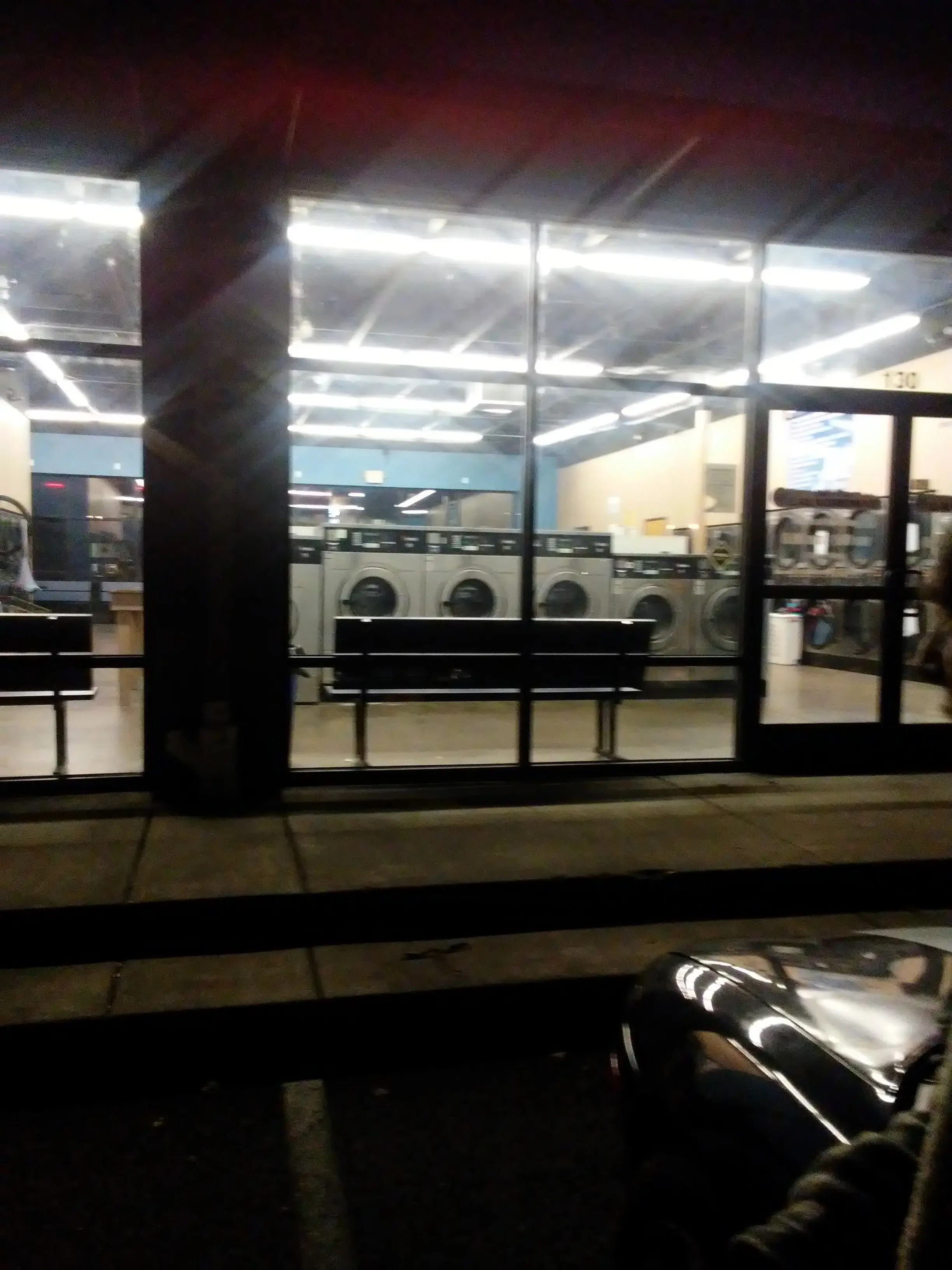 Spin City Laundromat - Image 17