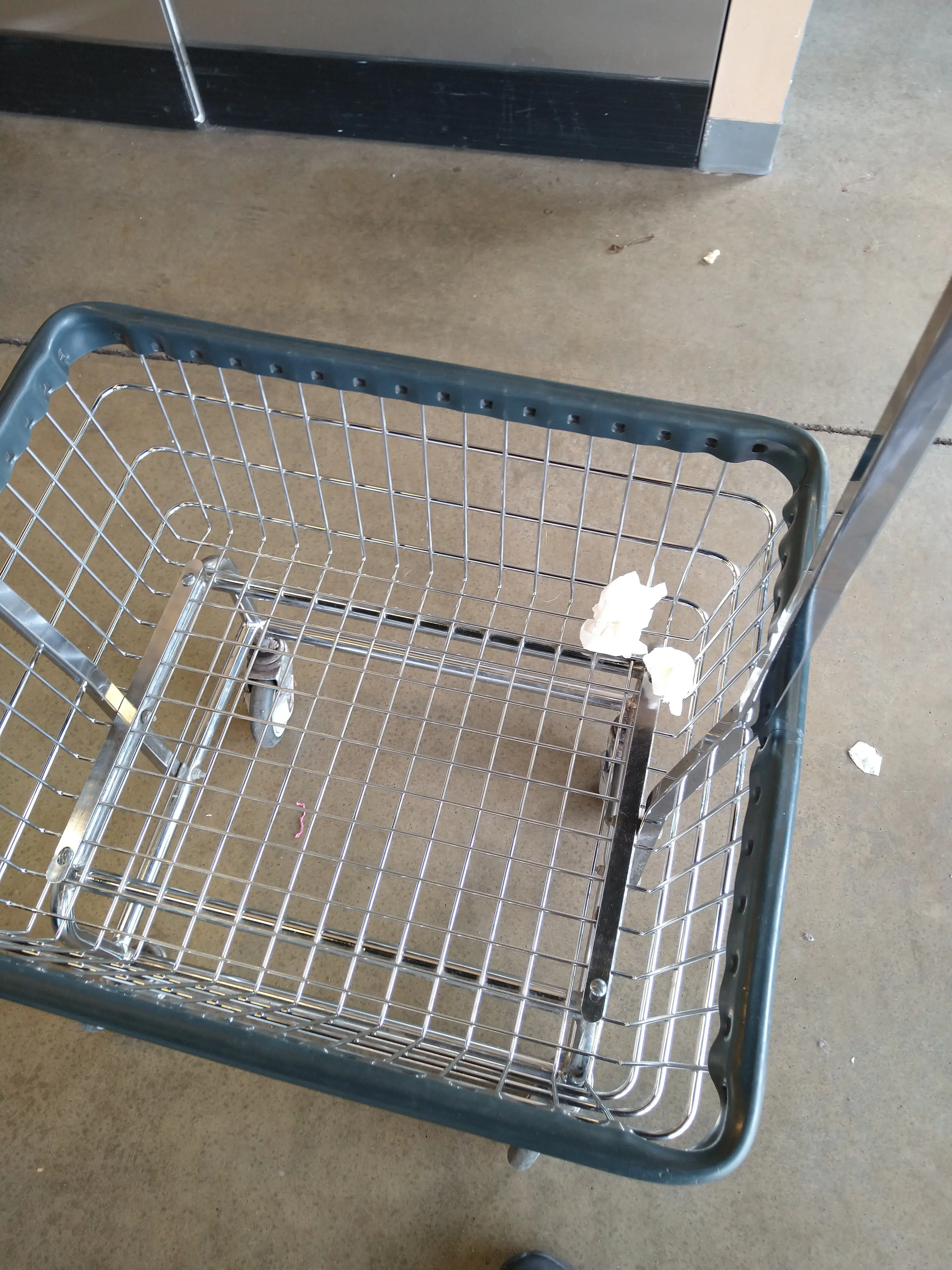 Spin City Laundromat - Image 6