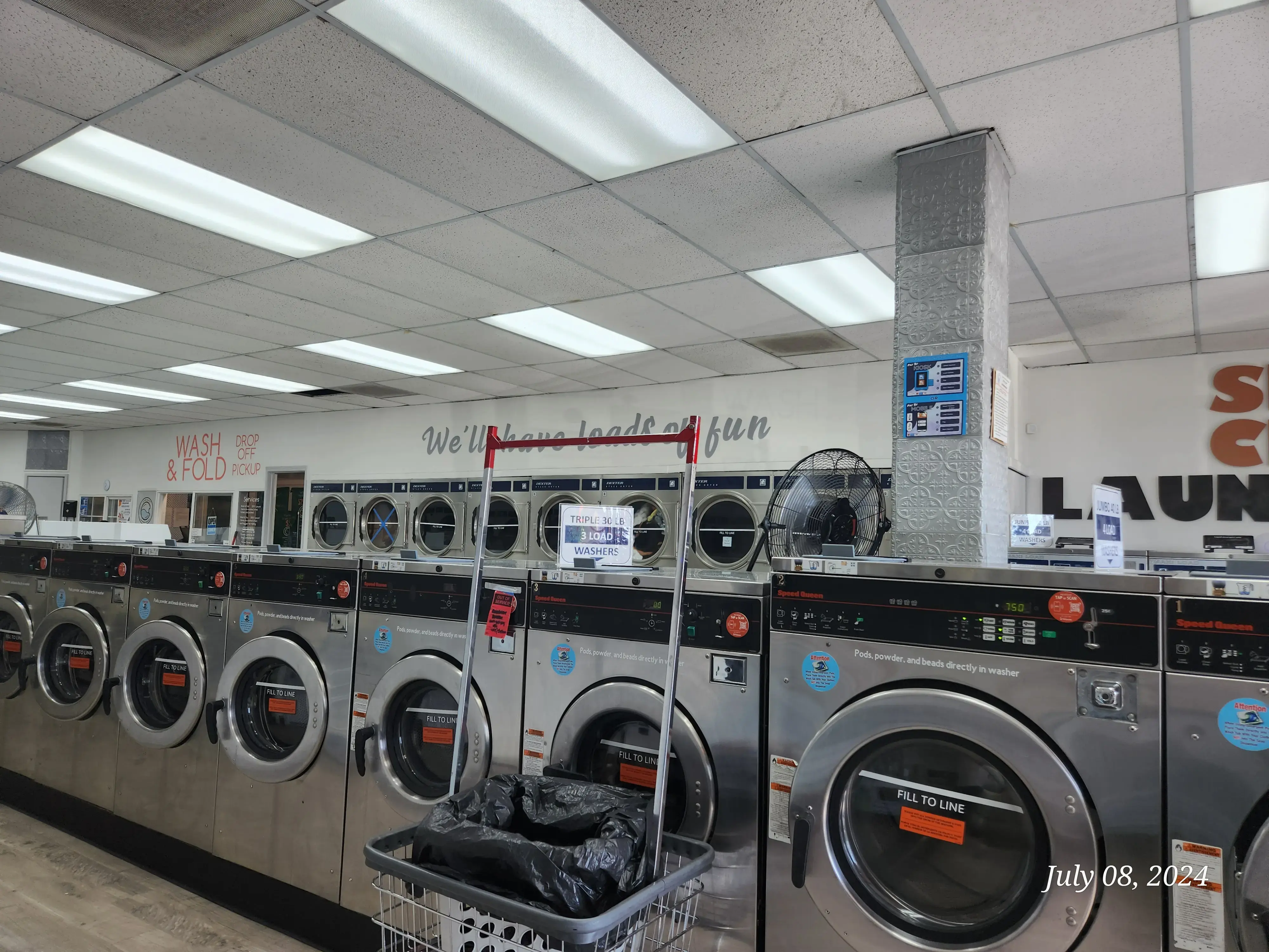Spin City Laundromat - Image 2