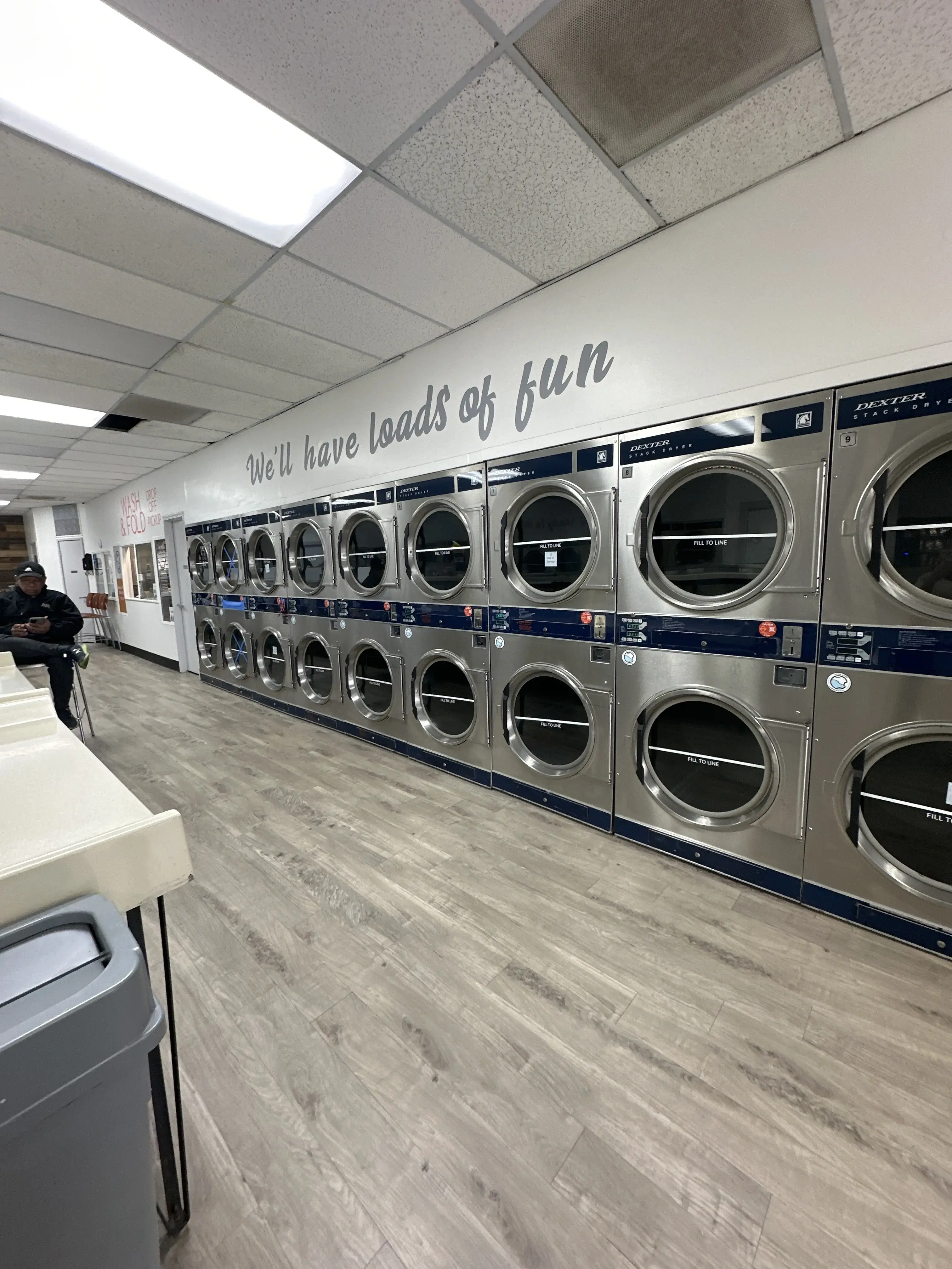 Spin City Laundromat thumbnail 20