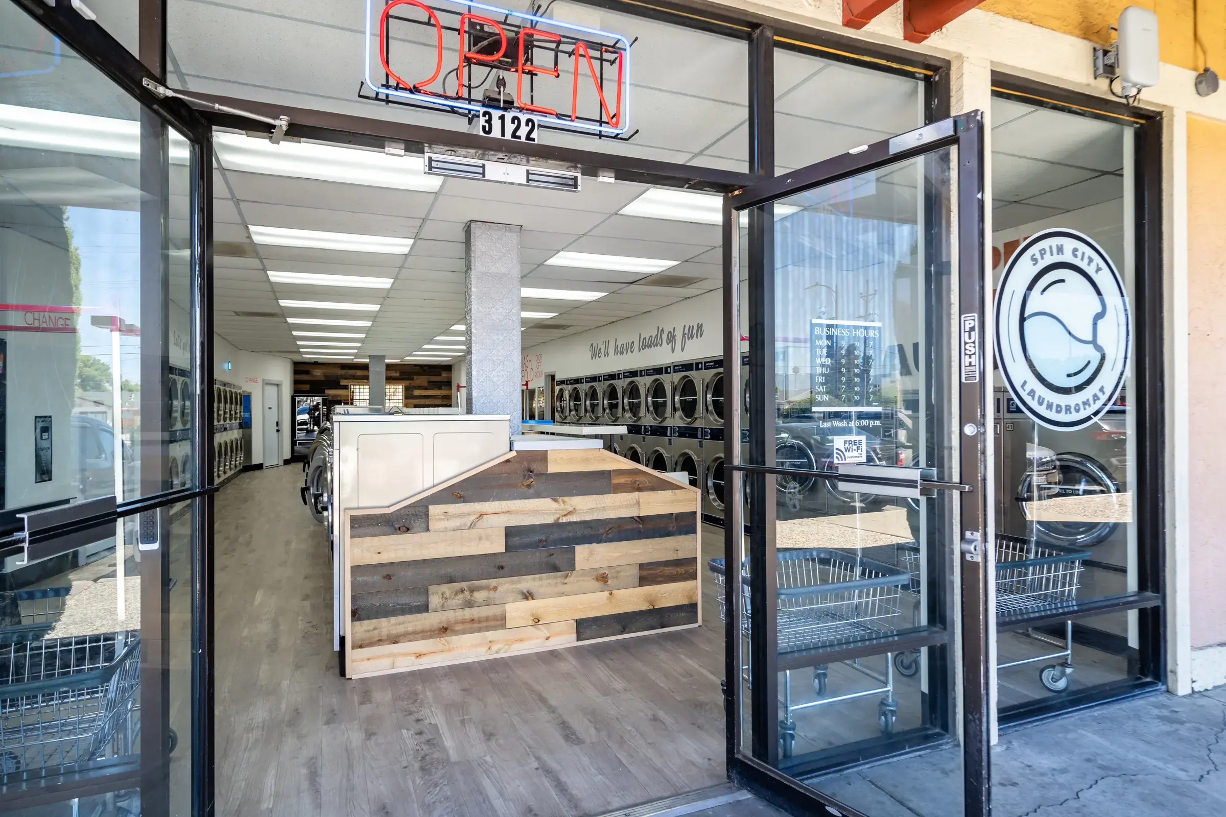 Spin City Laundromat - Image 3