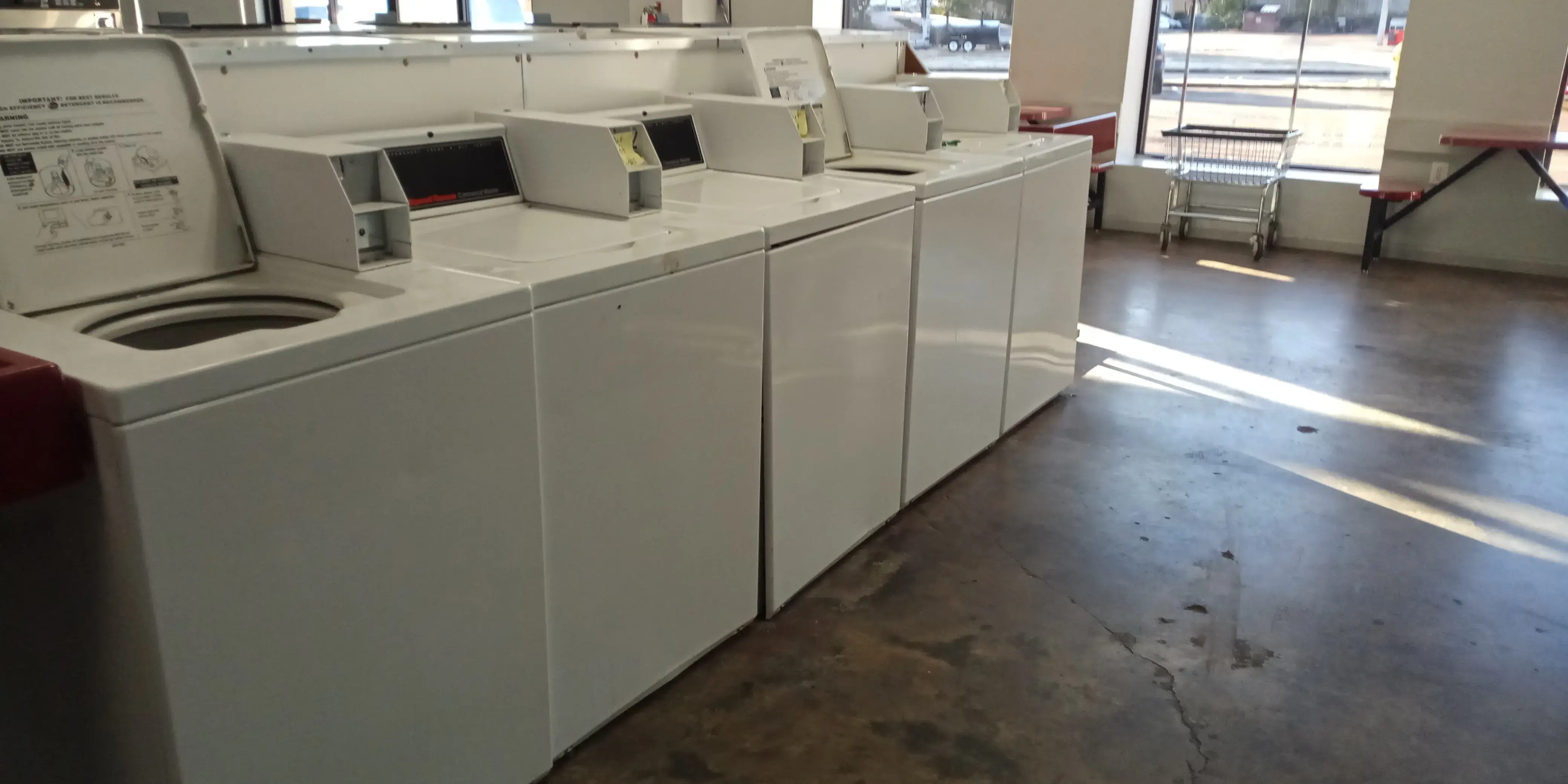 Spin City Laundromat - Image 2