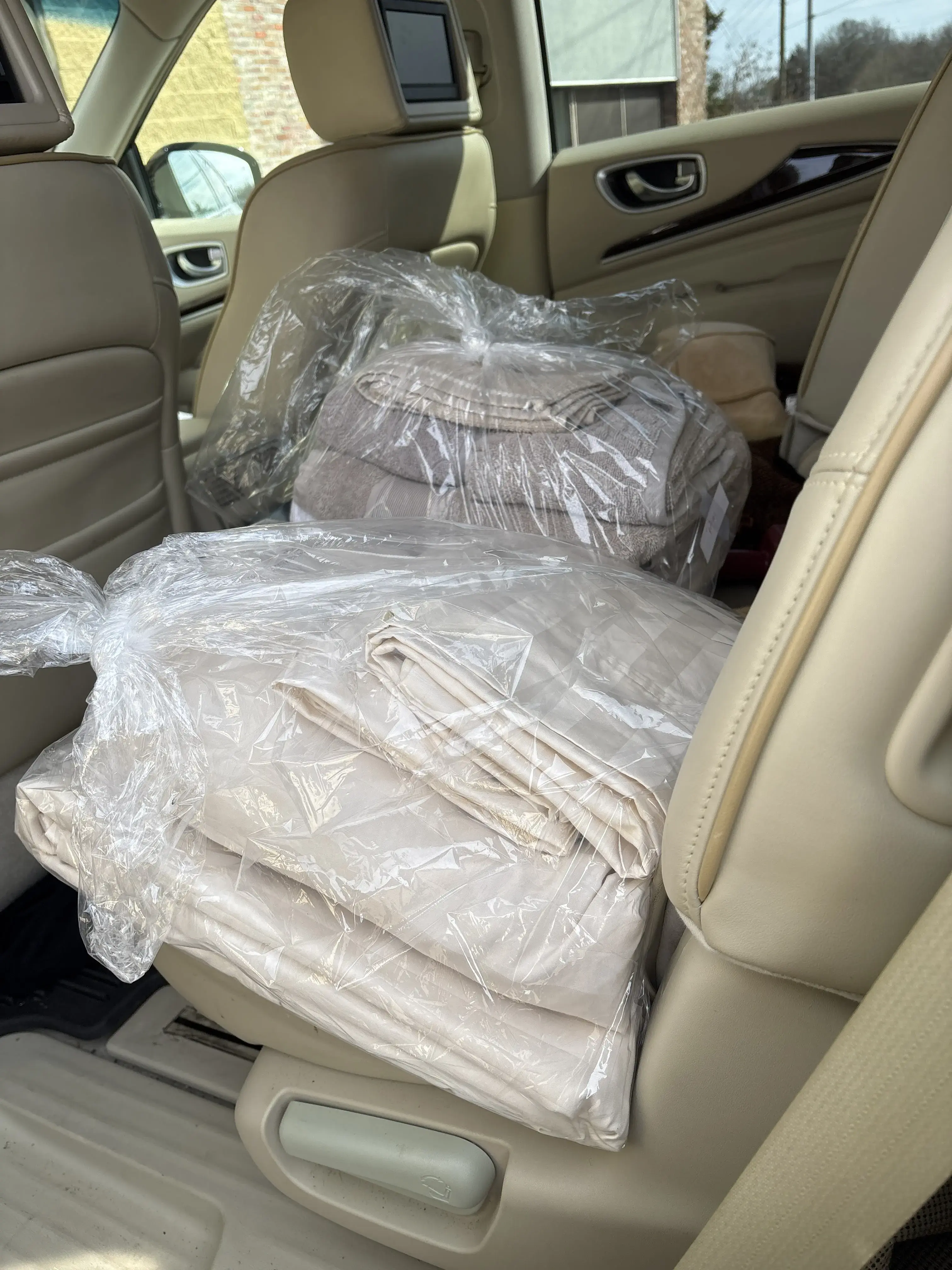 Spin City Laundromat - Image 5