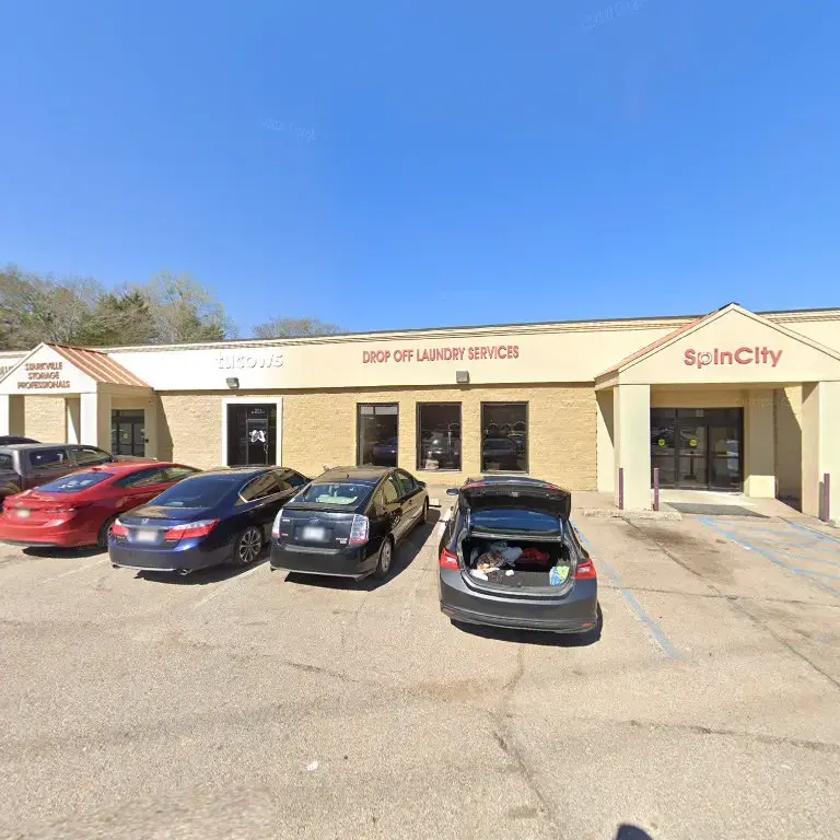 Spin City Laundromat - Image 10