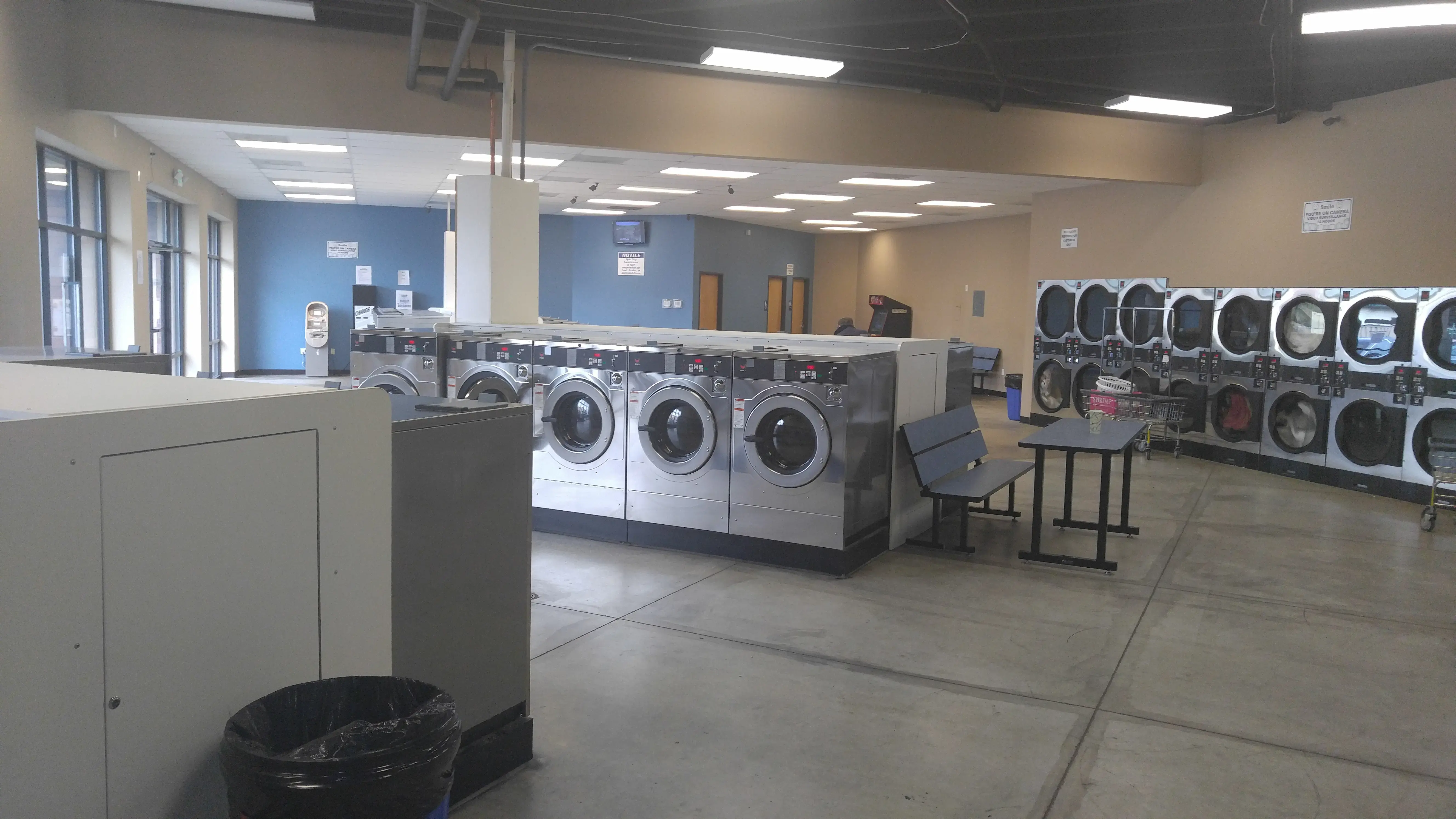 Spin City Laundromat - Image 15
