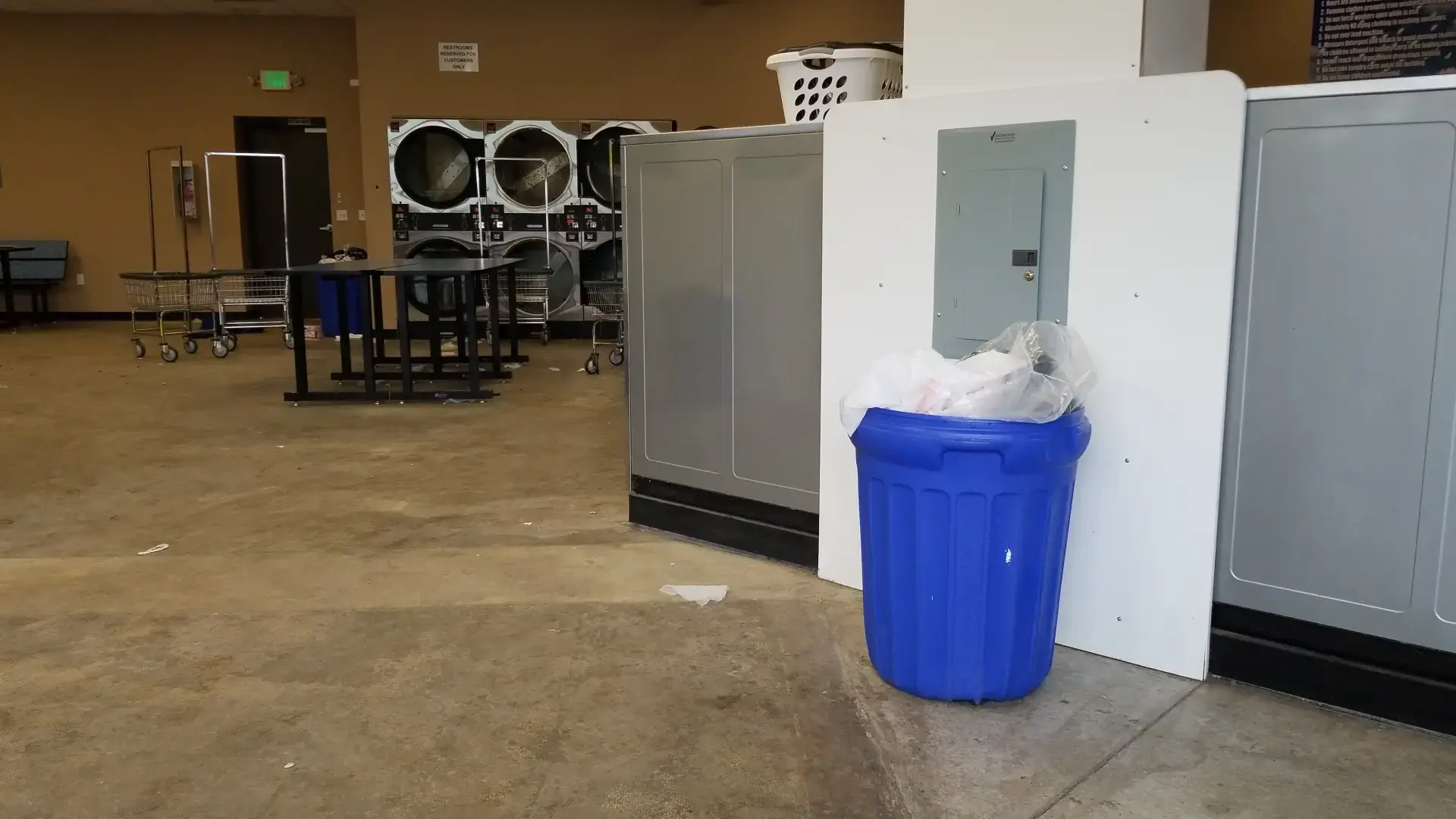 Spin City Laundromat - Image 11