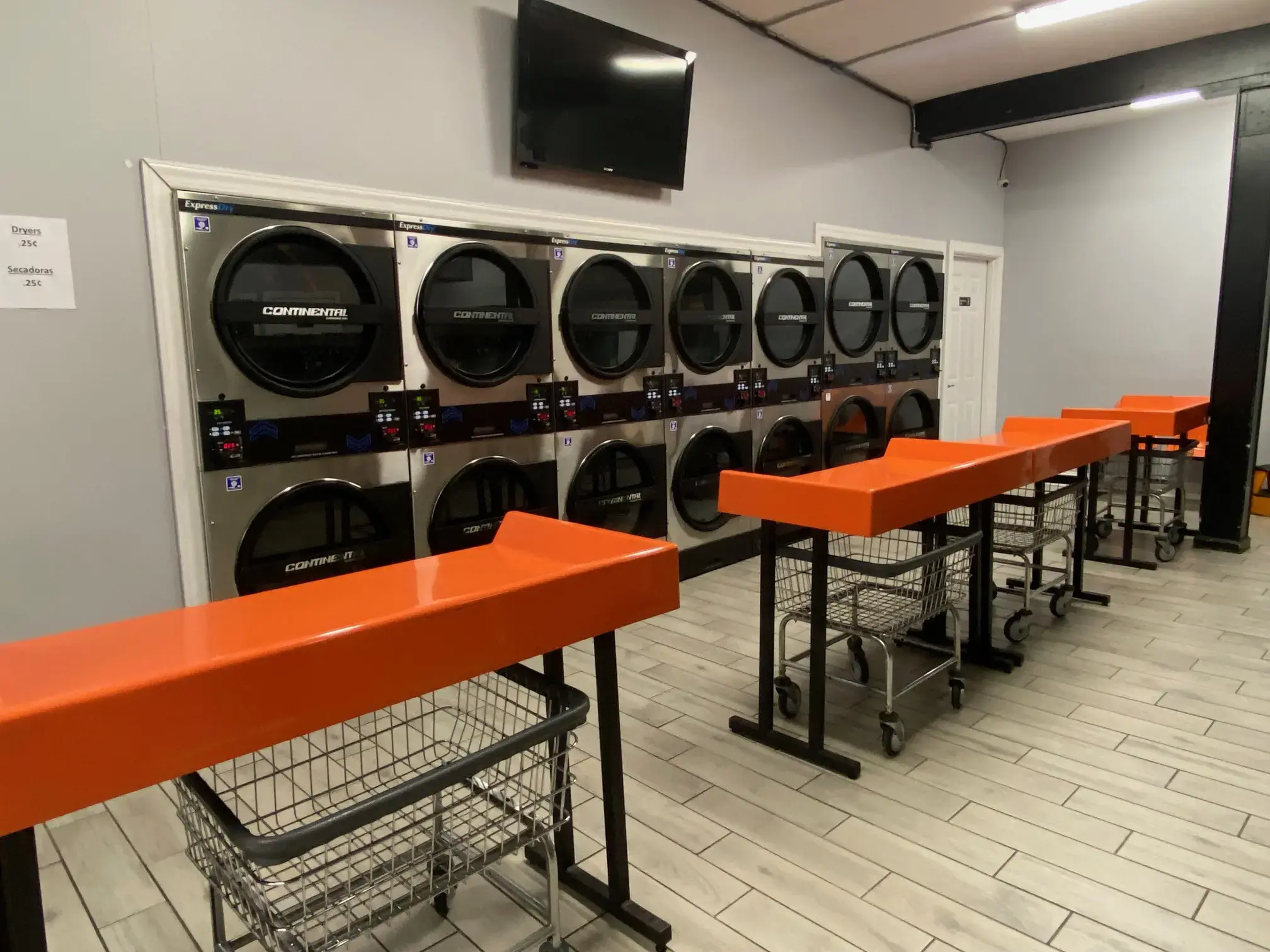 Spin City Laundromat - Image 20