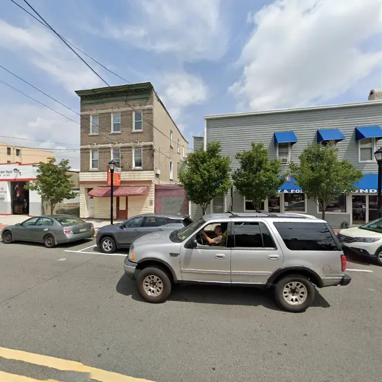 Spin City Laundromat - Image 19
