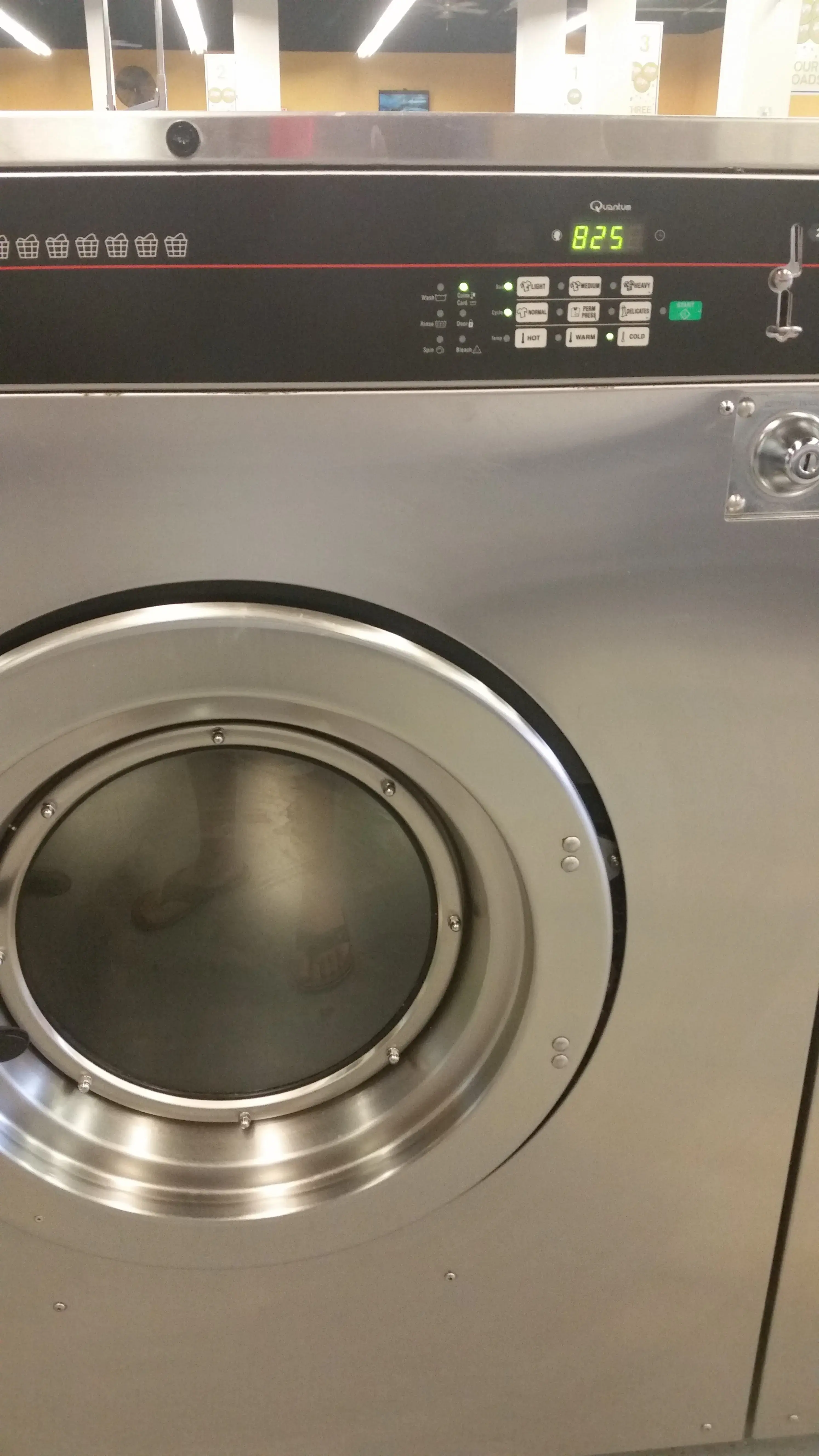 Spin City Laundry - Image 19