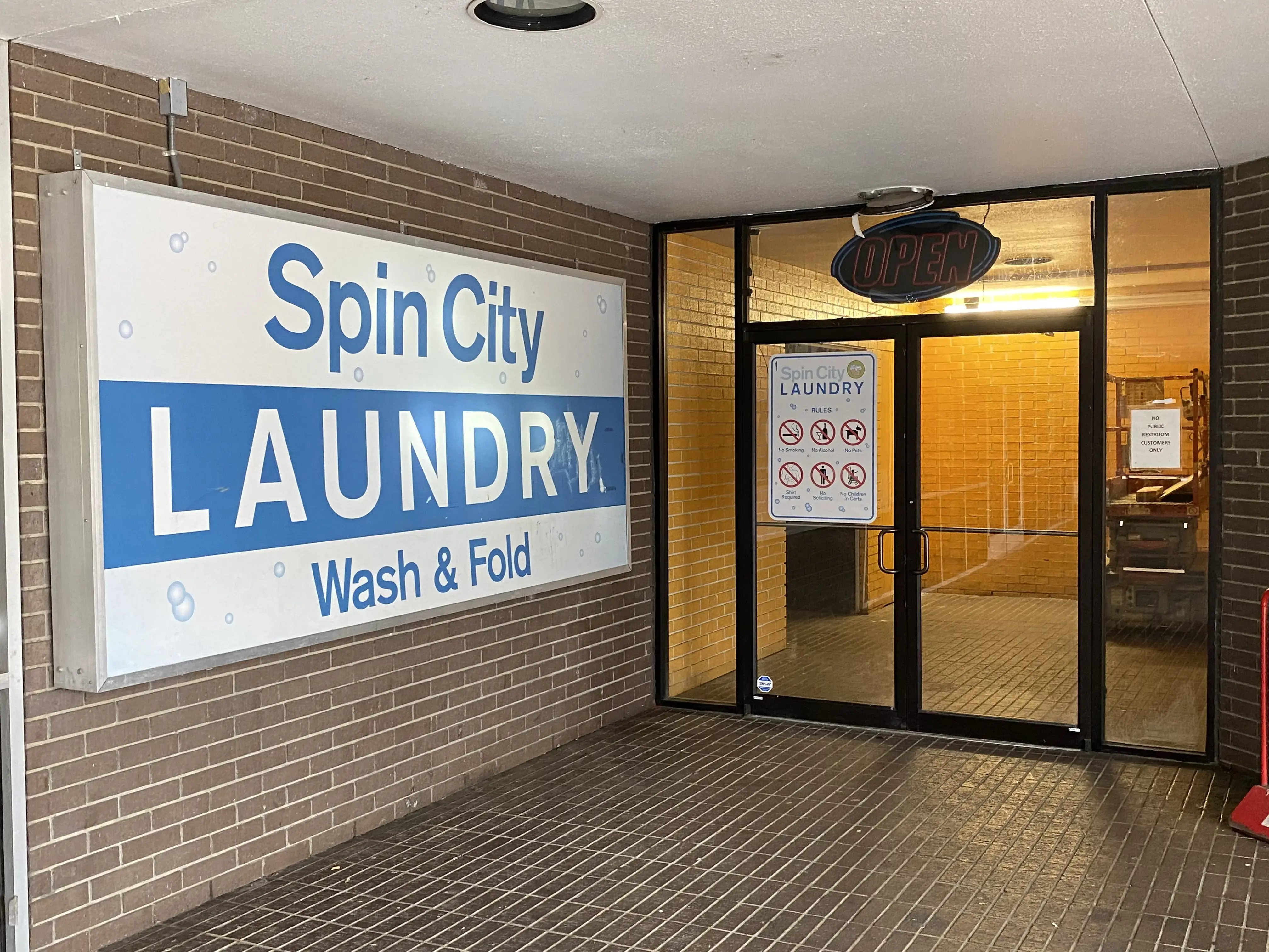 Spin City Laundry - Image 3