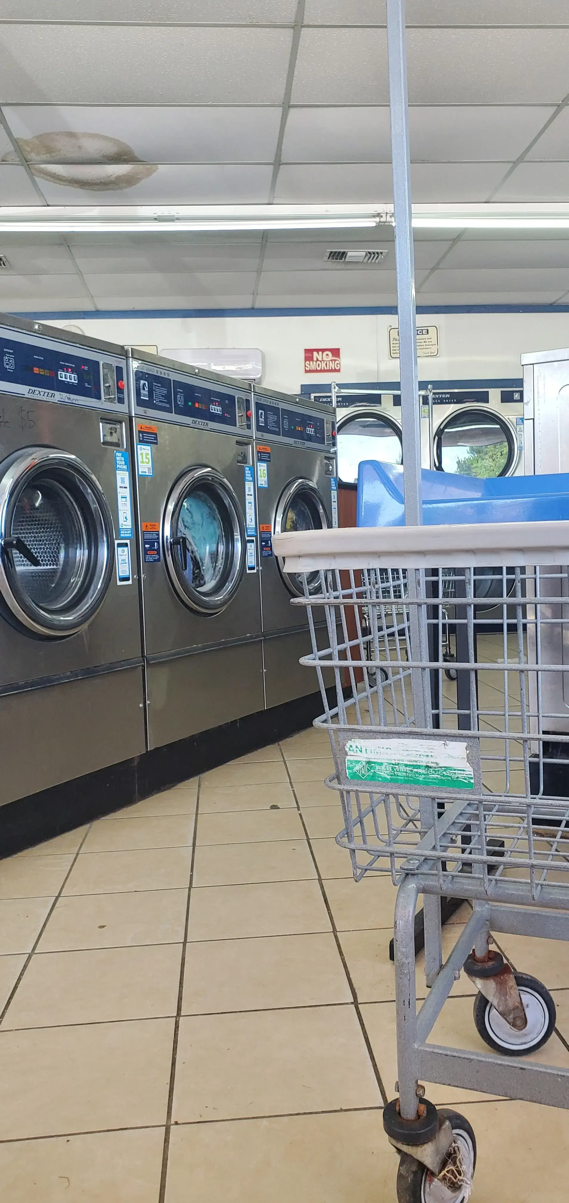 Spin City Laundry - Image 20