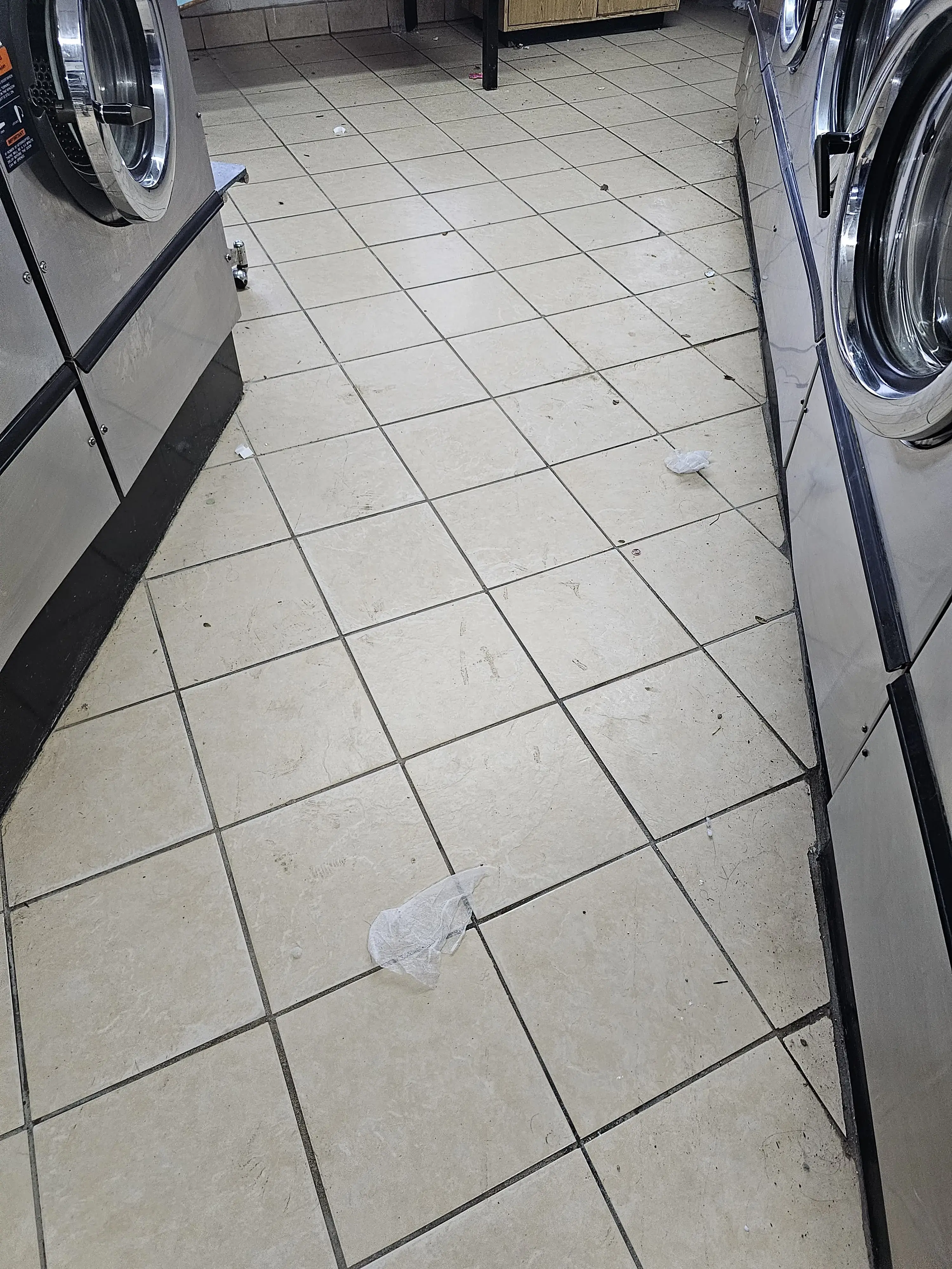 Spin City Laundry - Image 2