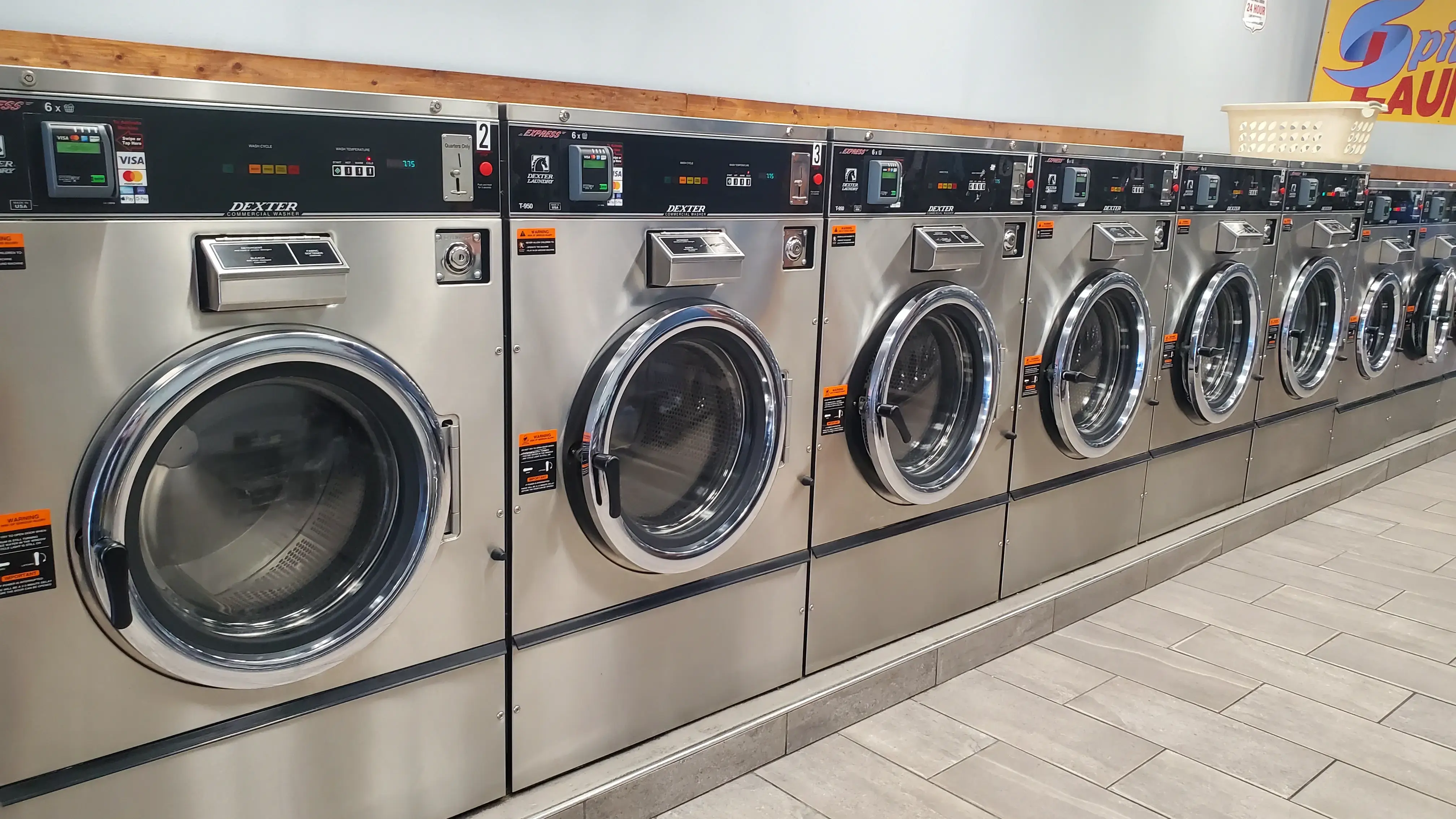 Spin City Laundry - Image 11