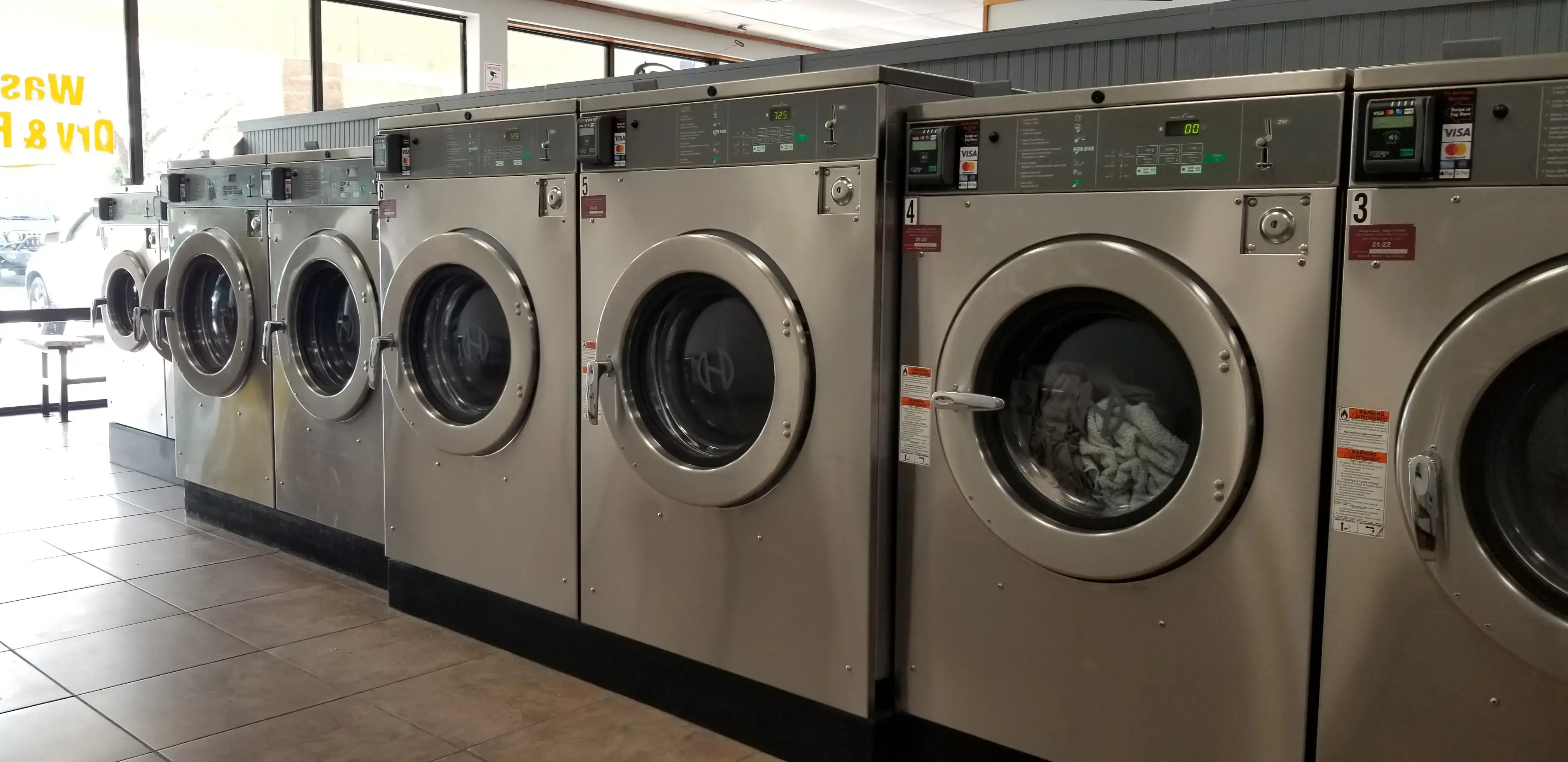 Spin City Laundry thumbnail 13