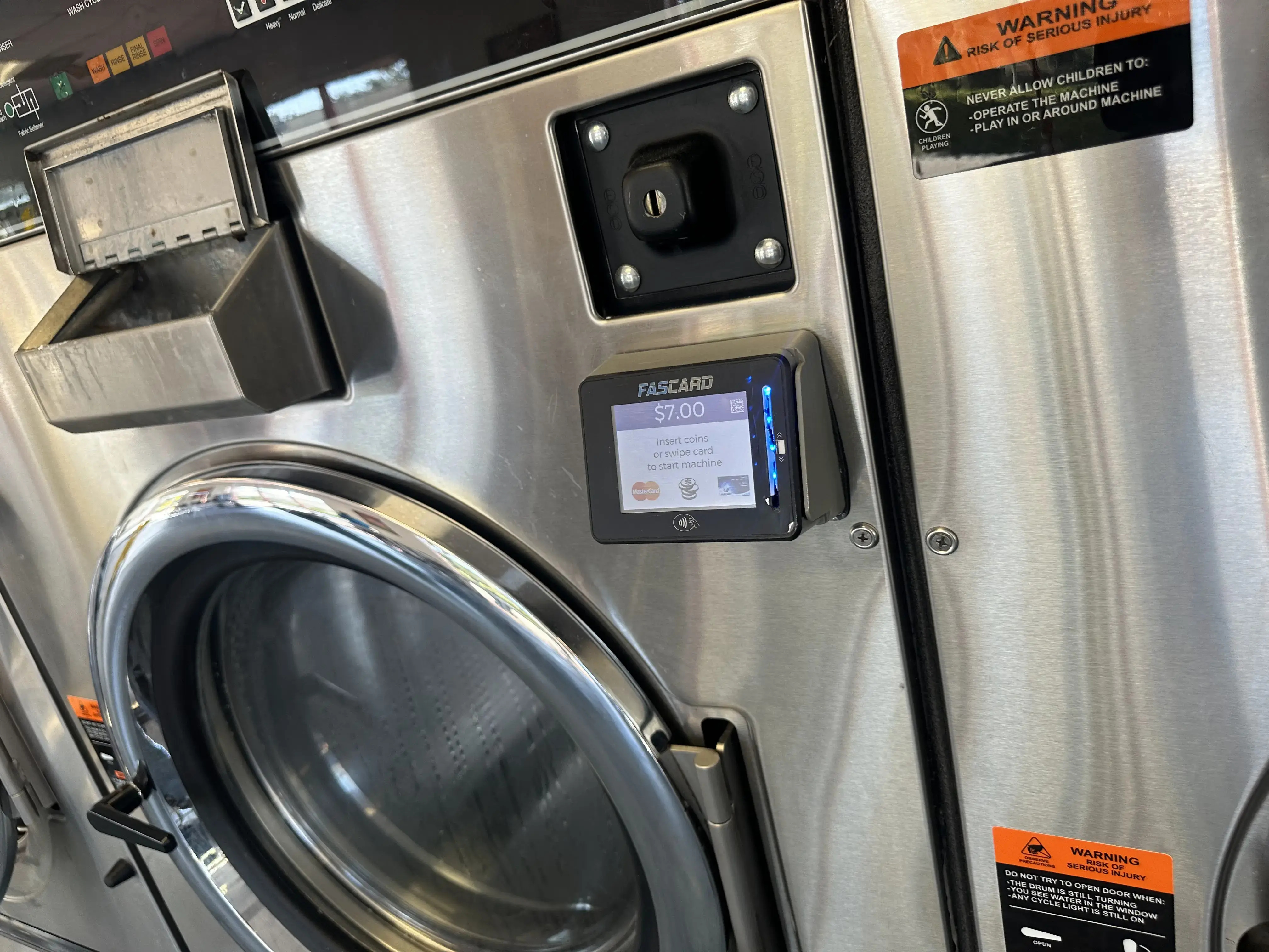 Spin City Laundry thumbnail 4