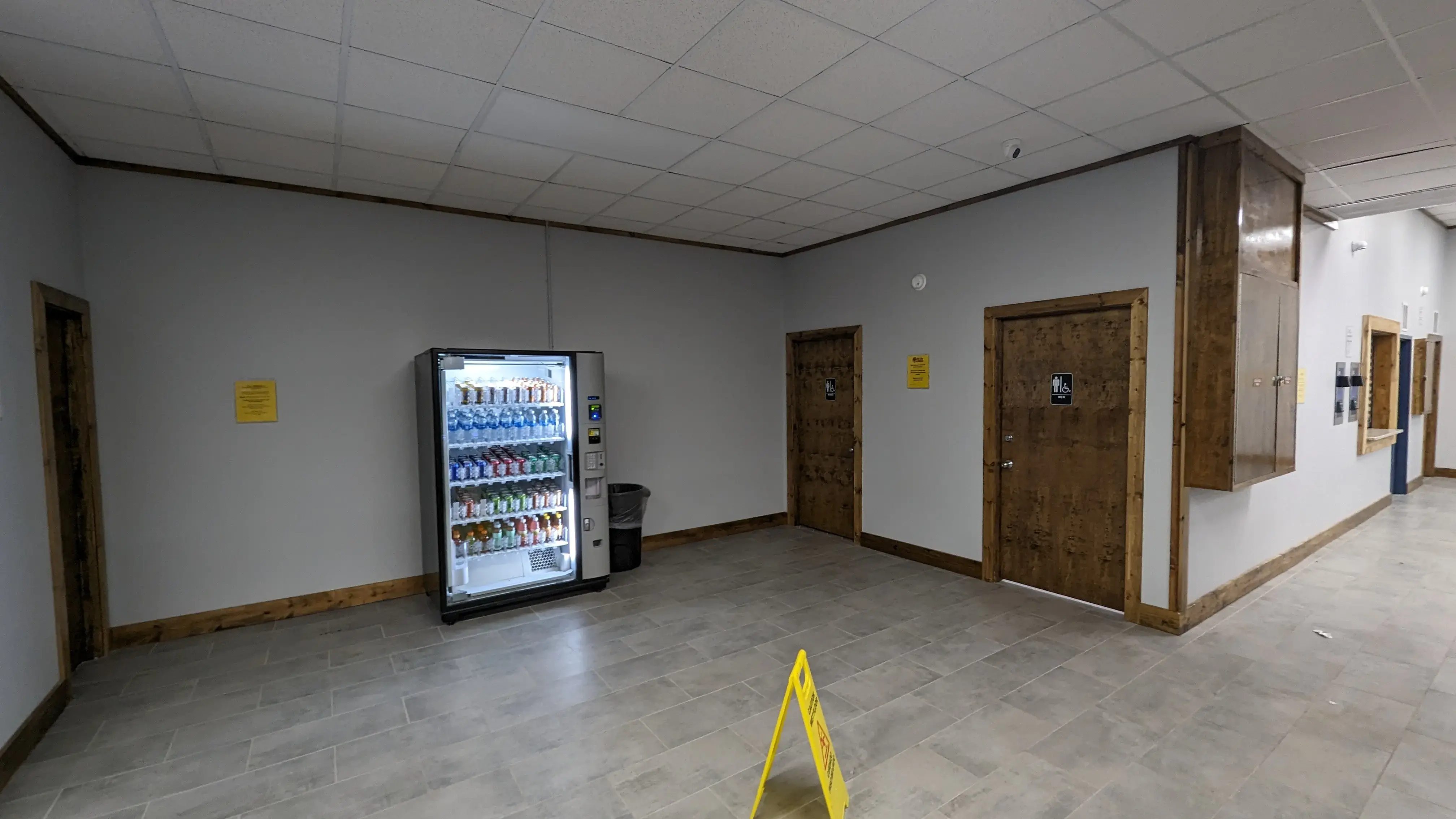 Spin City Laundry - Image 8