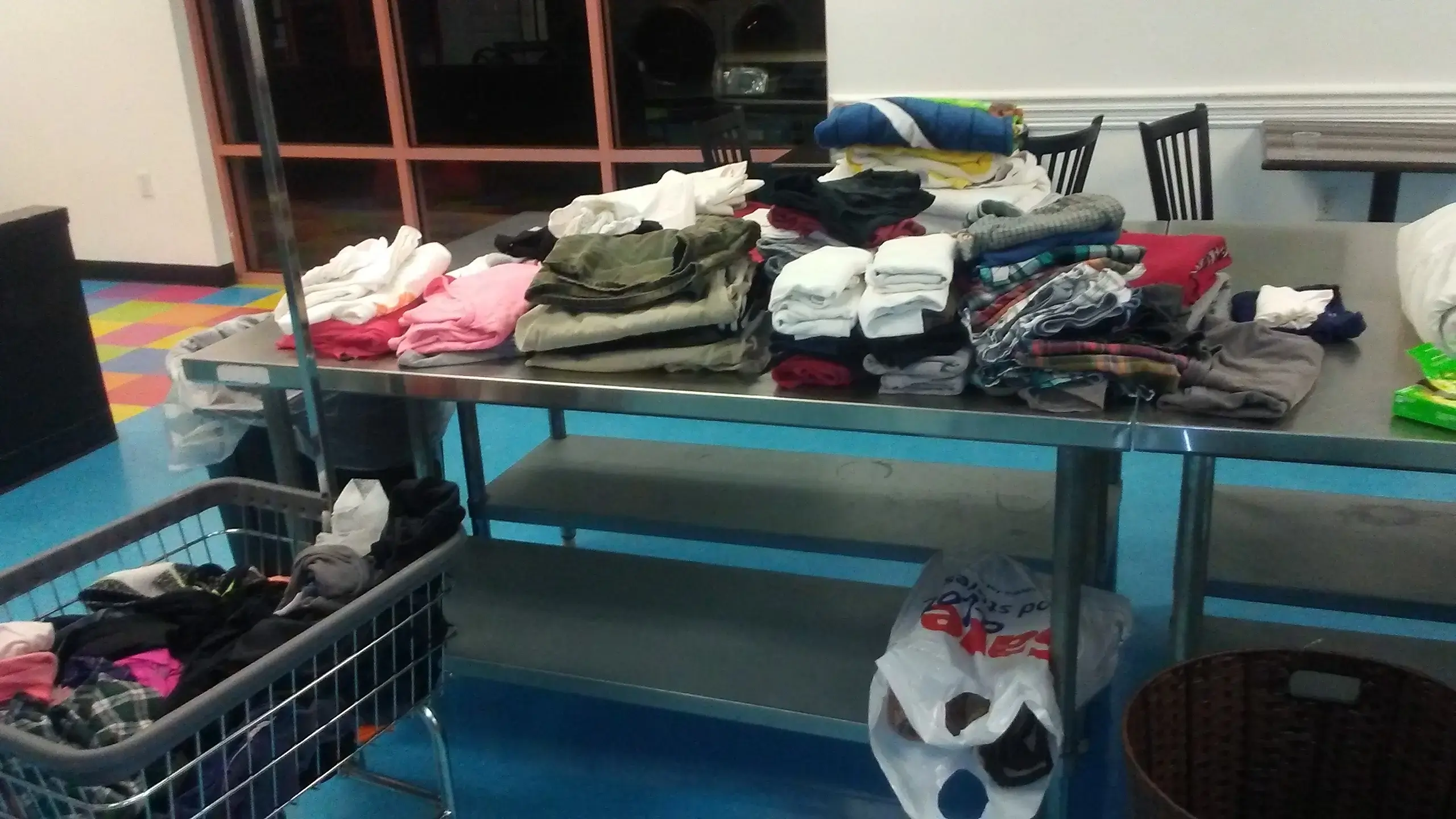 Spin City Laundry - Image 17