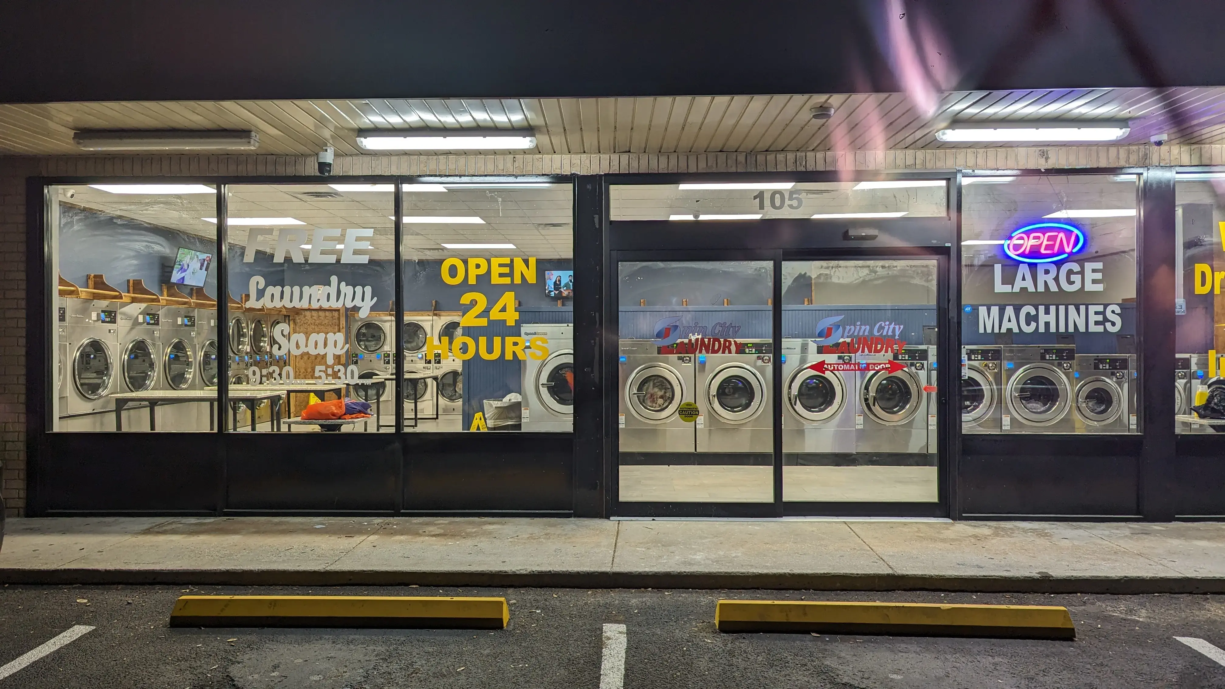 Spin City Laundry - Image 14