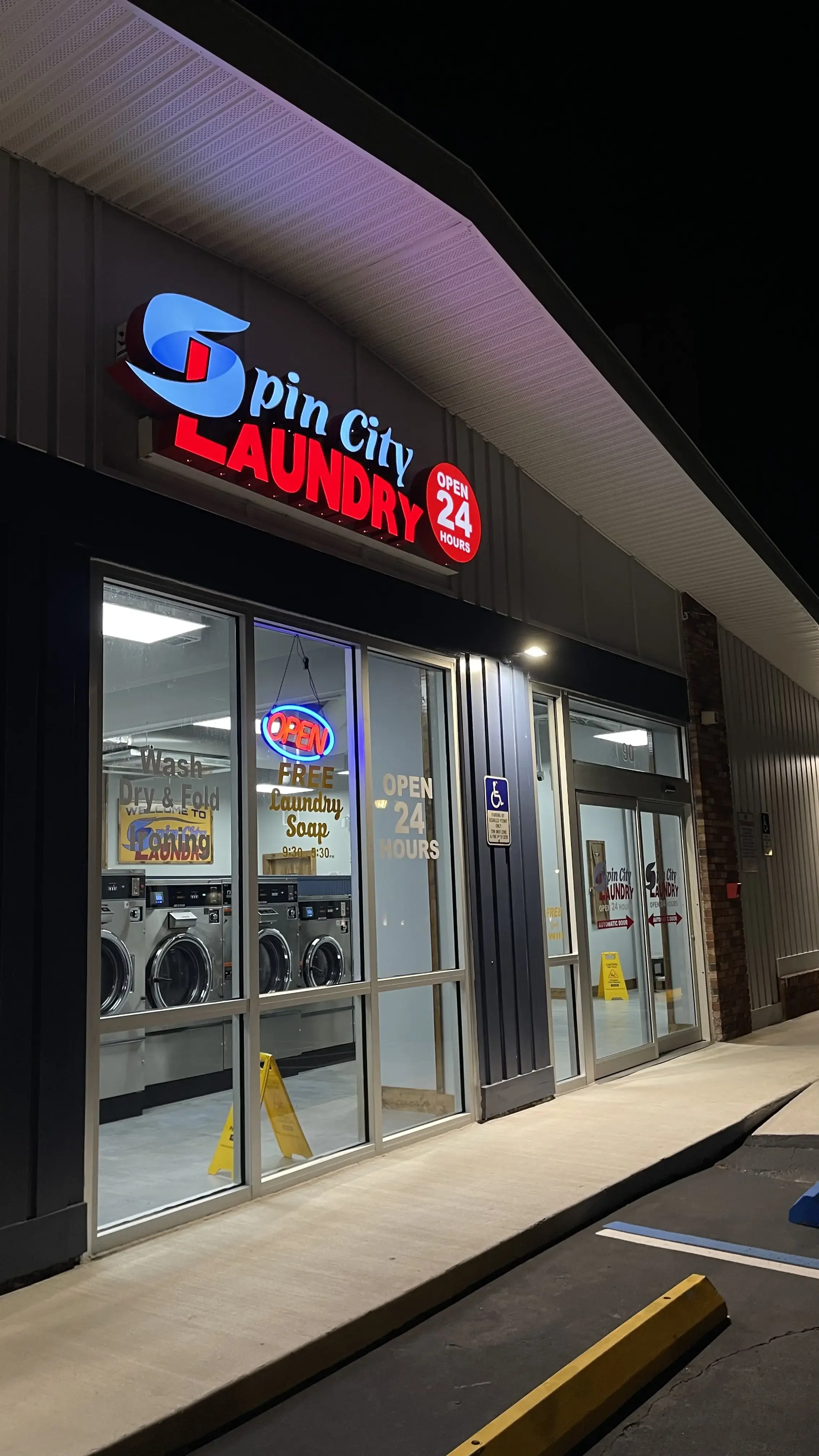 Spin City Laundry - Image 6
