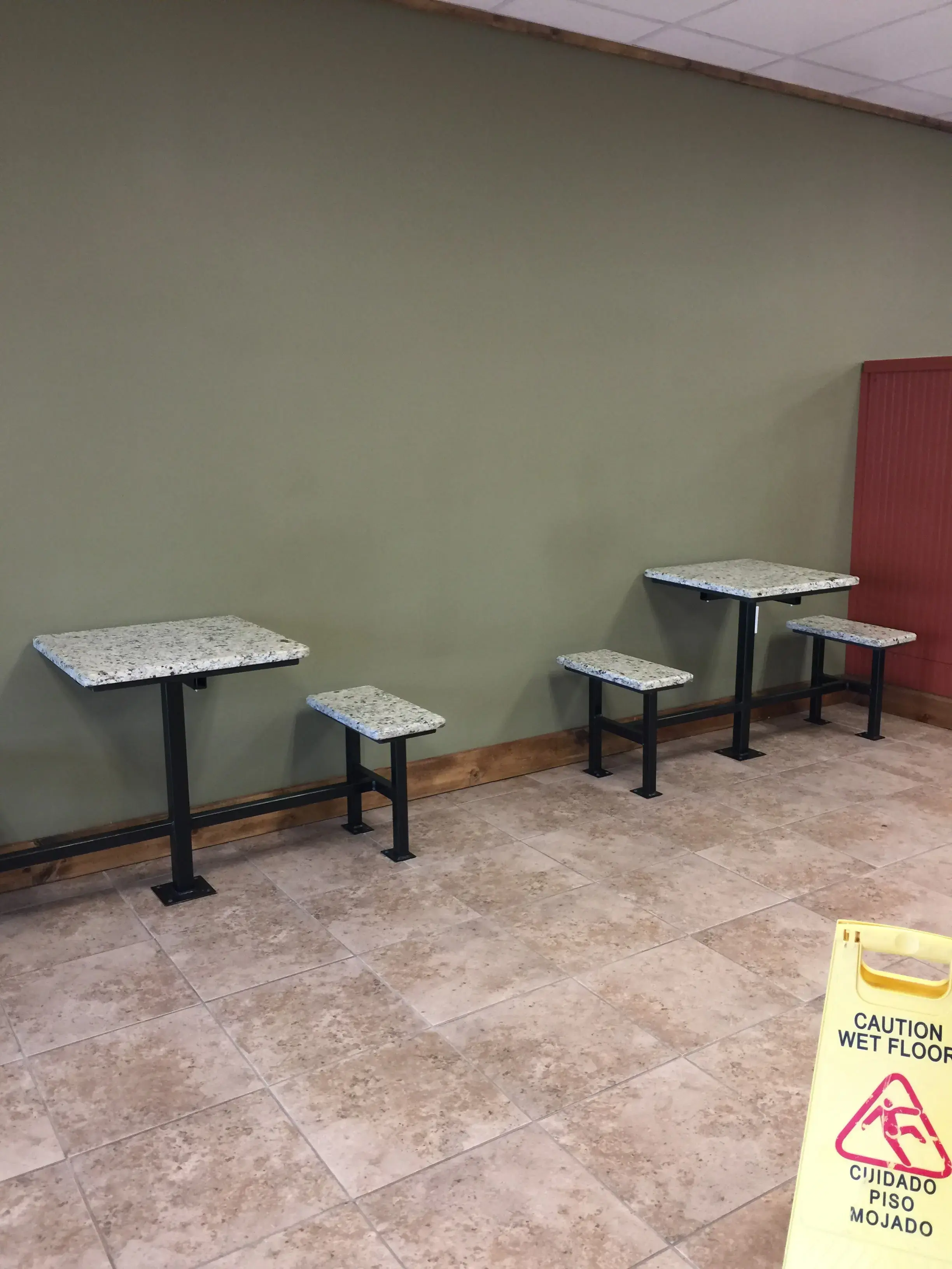 Spin City Laundry - Image 14